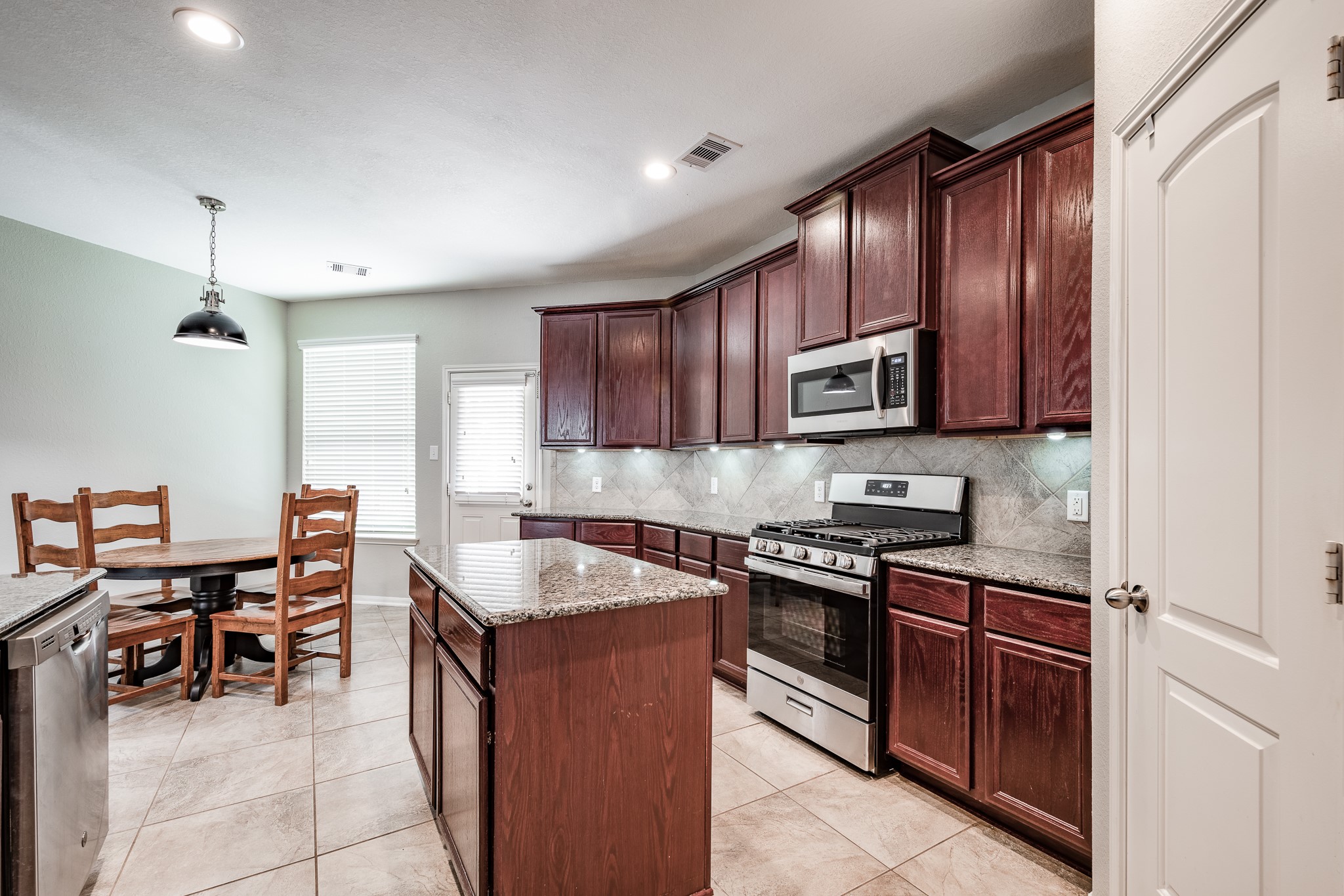 14922 Russet Bend Lane Property Photo 20