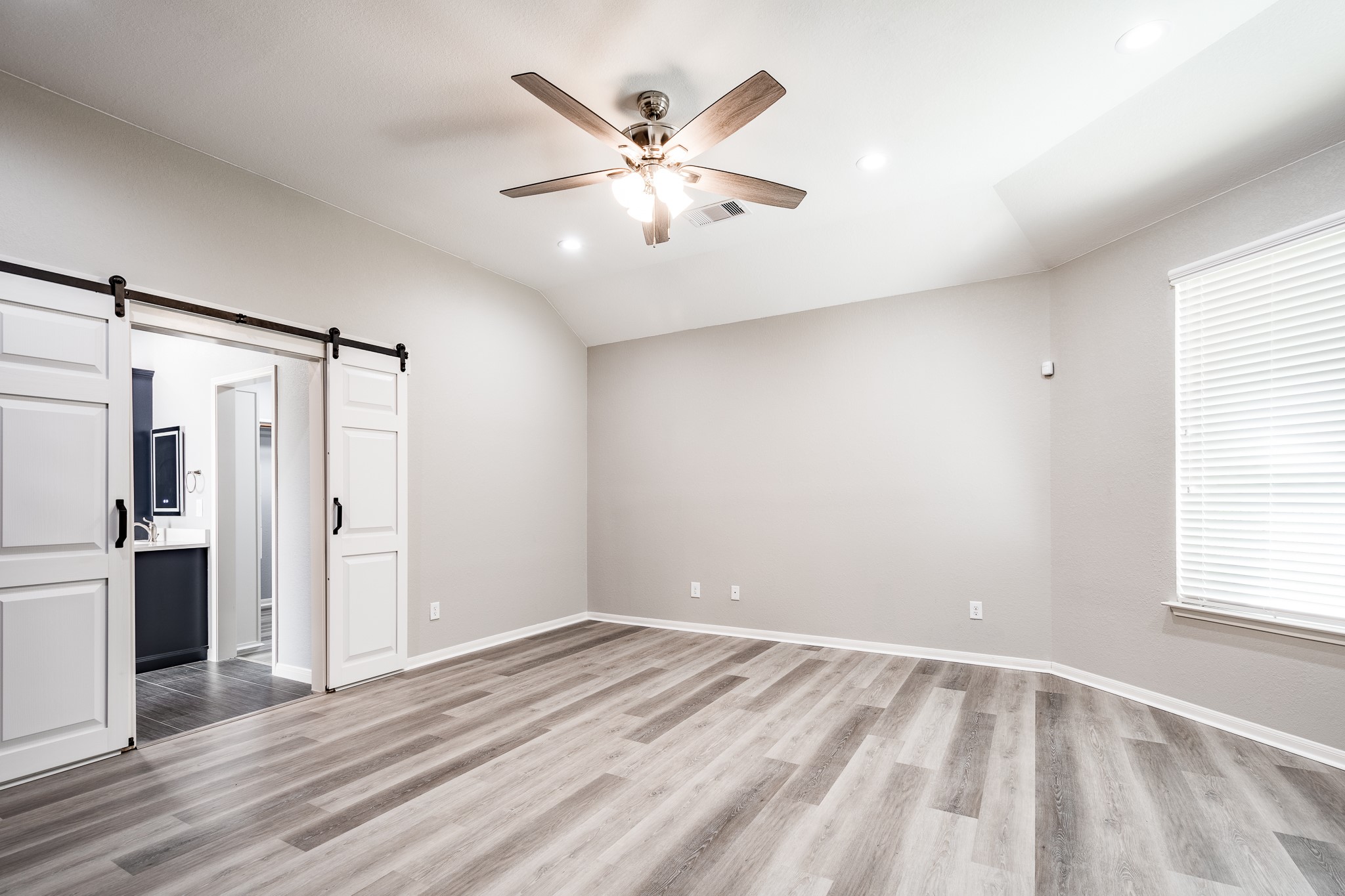 14922 Russet Bend Lane Property Photo 22