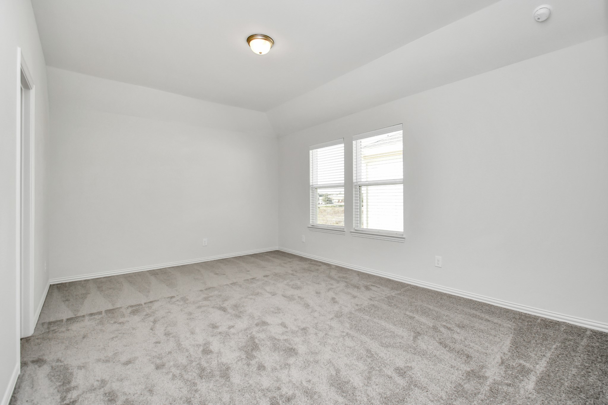 1534 Revolution Way Property Photo 18