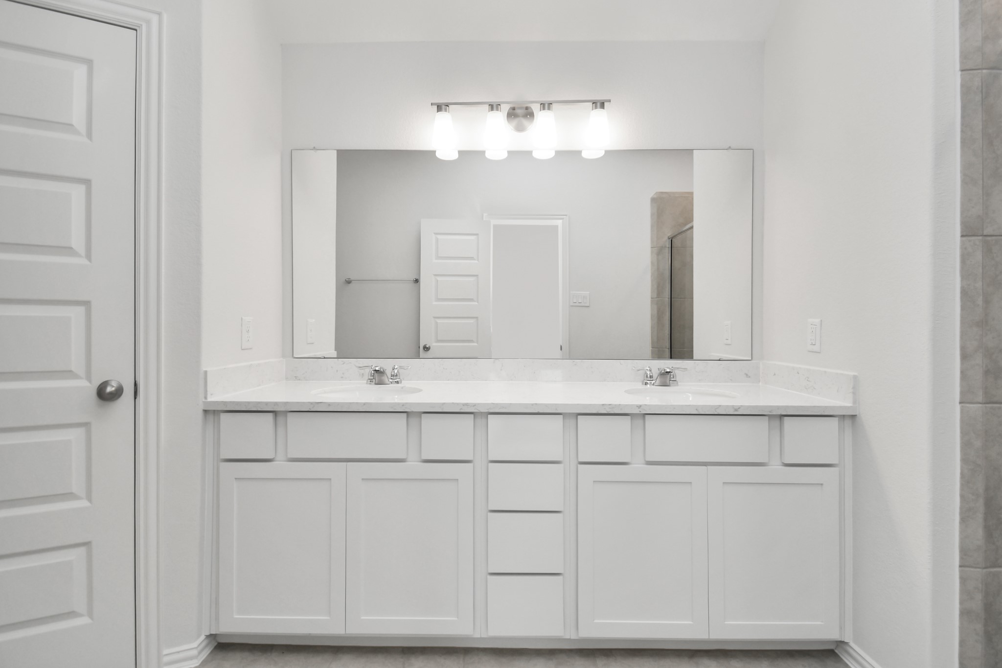 1534 Revolution Way Property Photo 21