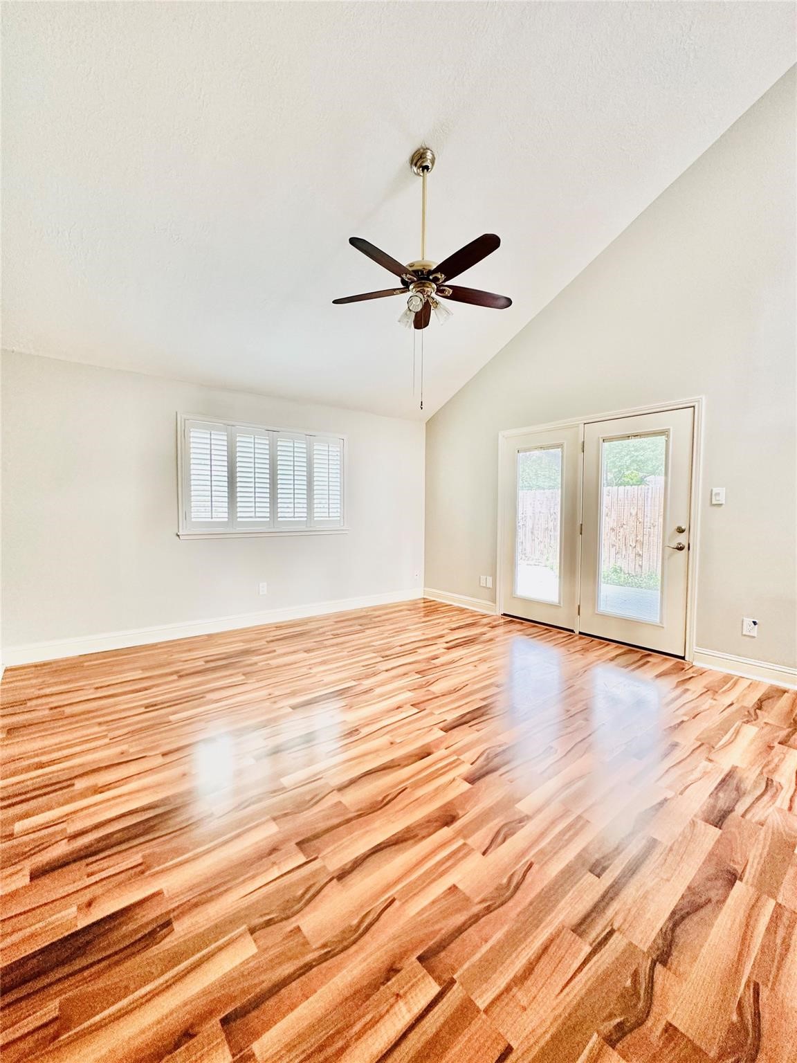 15111 Yorkpoint Drive Property Photo 11
