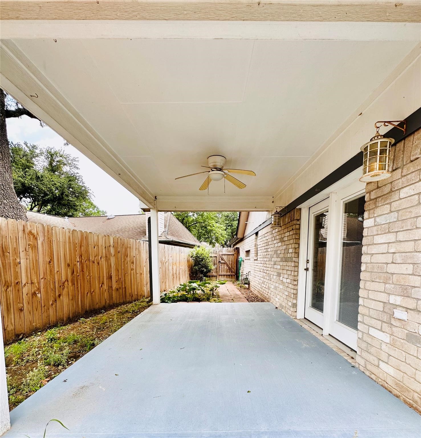 15111 Yorkpoint Drive Property Photo 16
