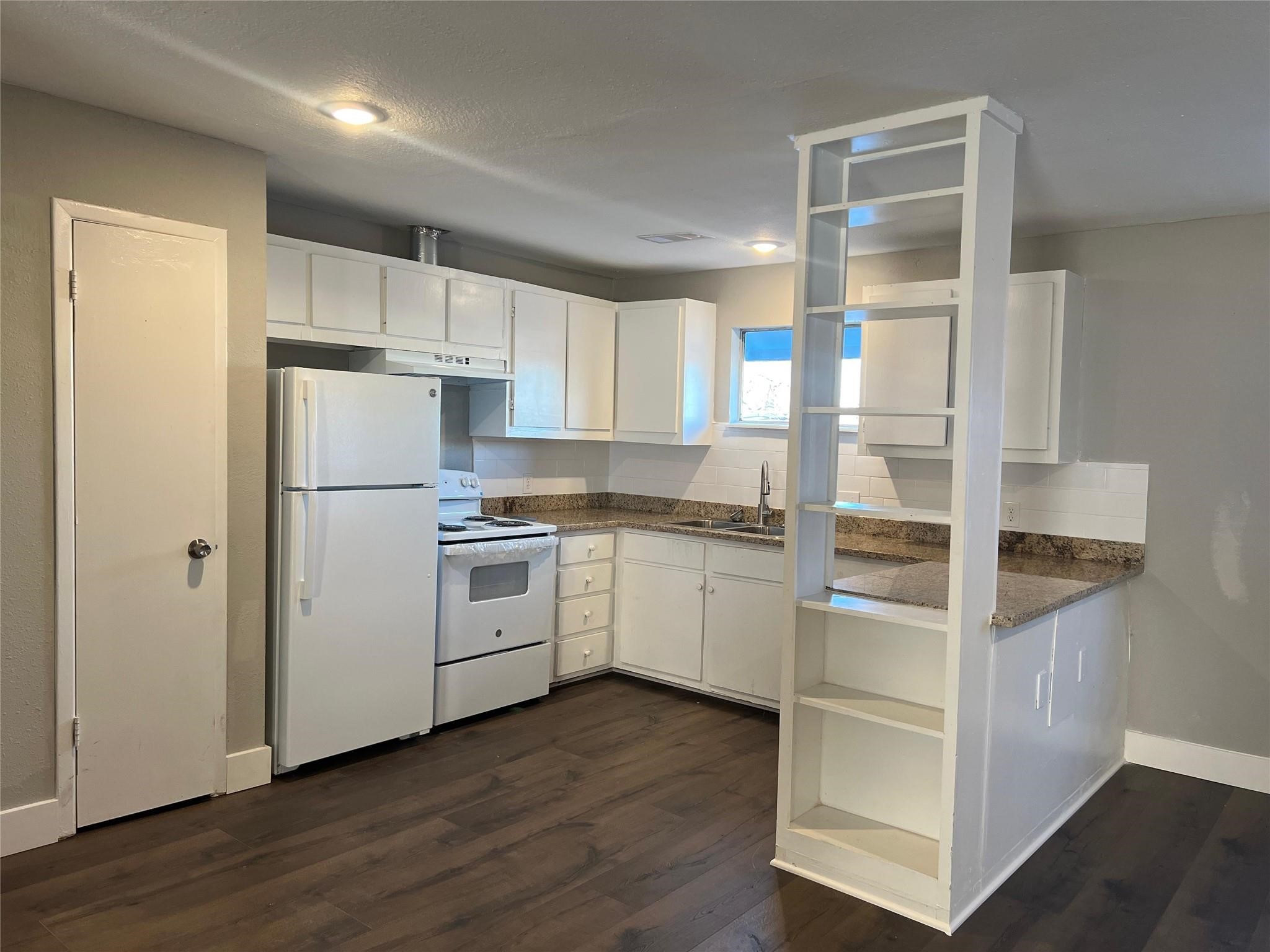 521 Wisconsin Street 4 Property Photo 6