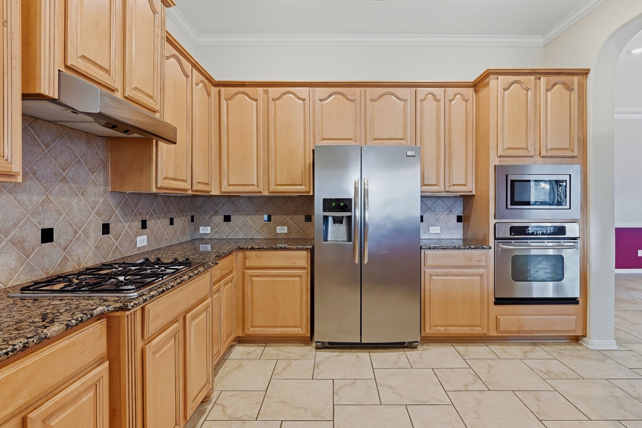 1126 Chelshurst Way Property Photo 13