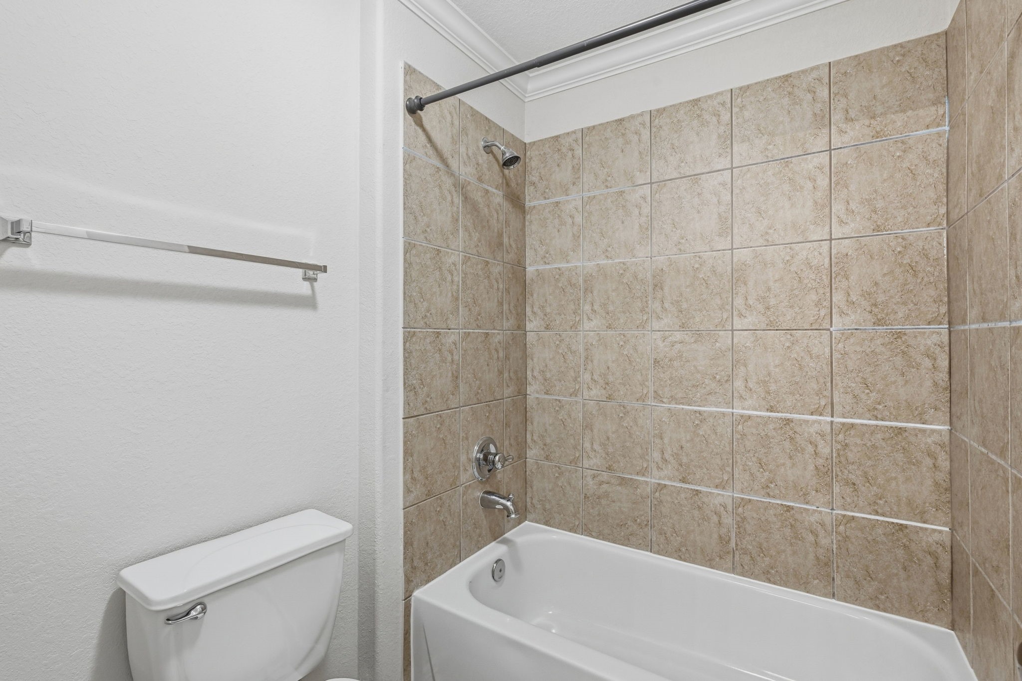 1126 Chelshurst Way Property Photo 28