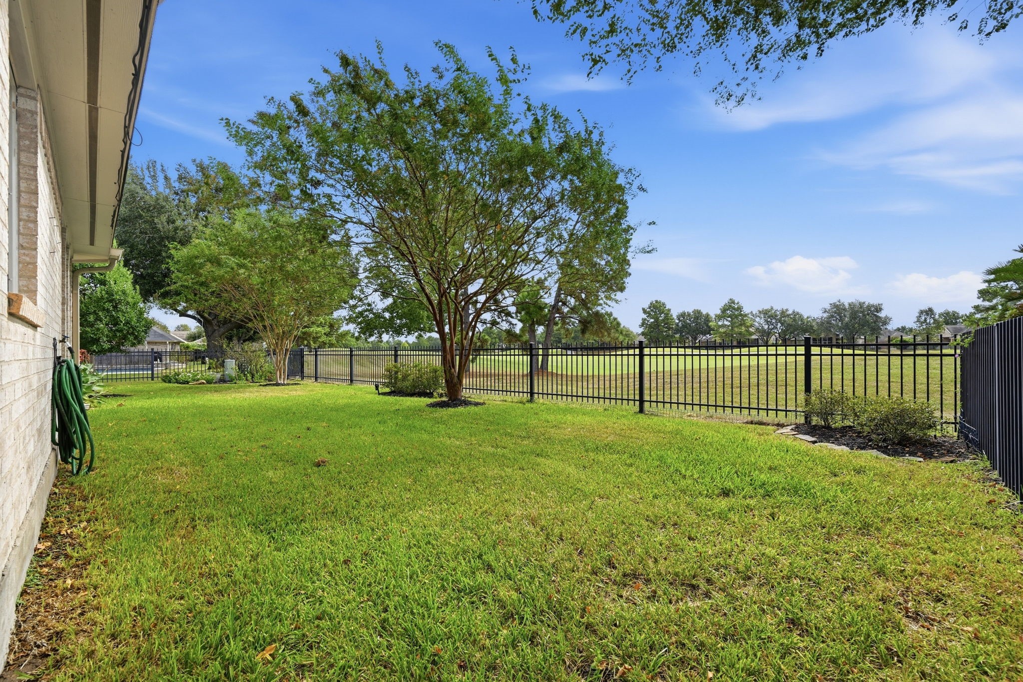 1126 Chelshurst Way Property Photo 31