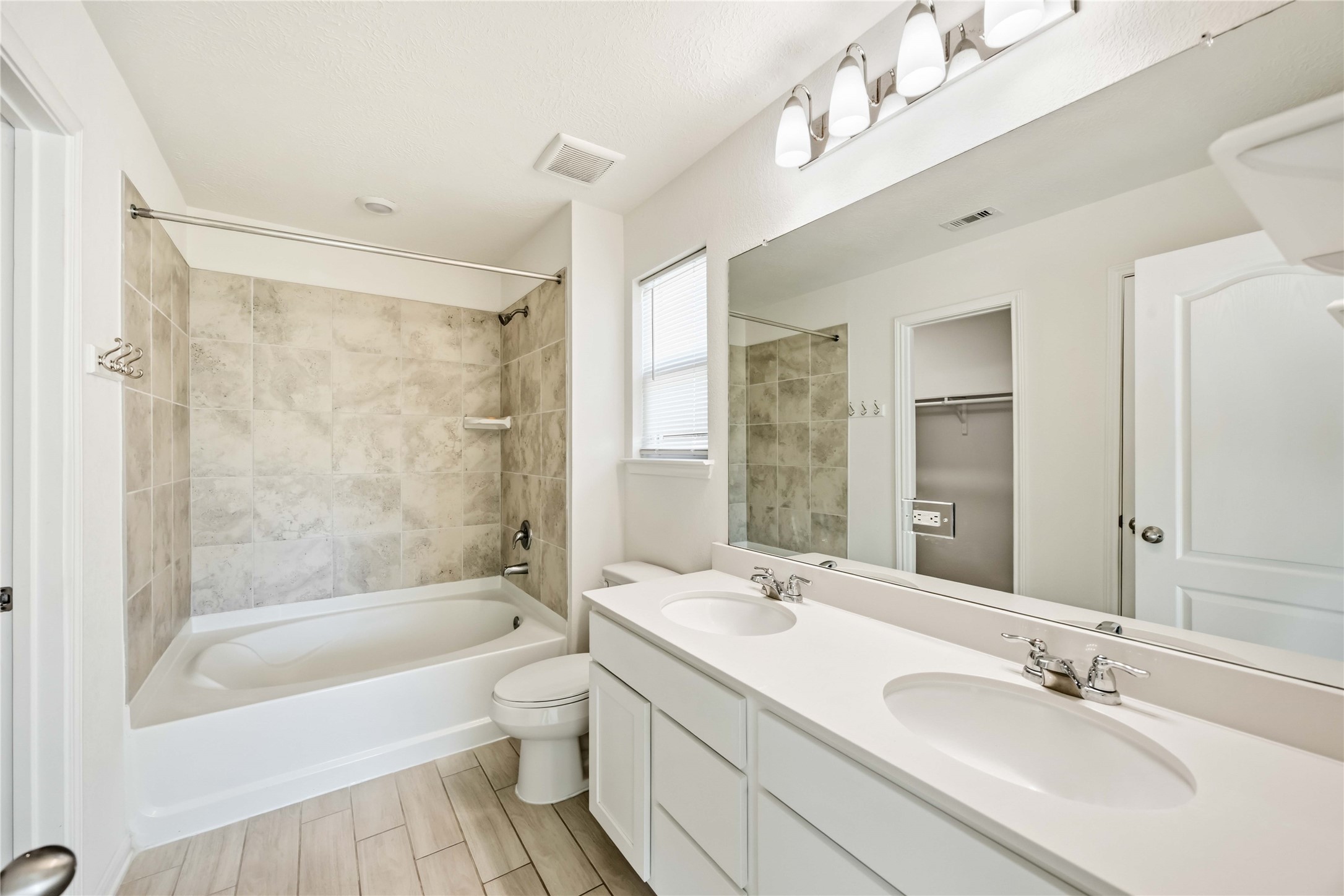 17210 Rock Willow Lane Property Photo 22