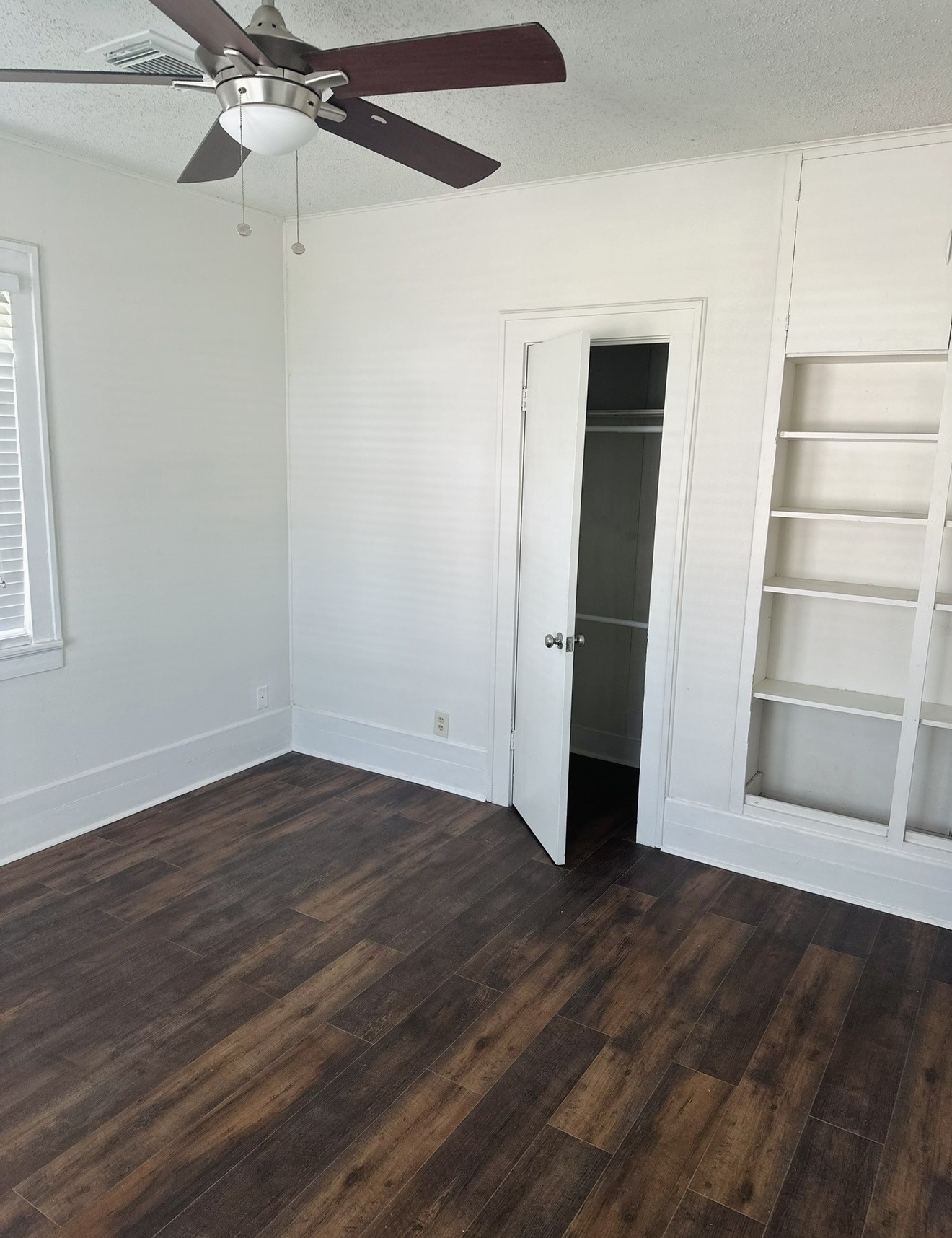 1505 Yupon Street Property Photo 7