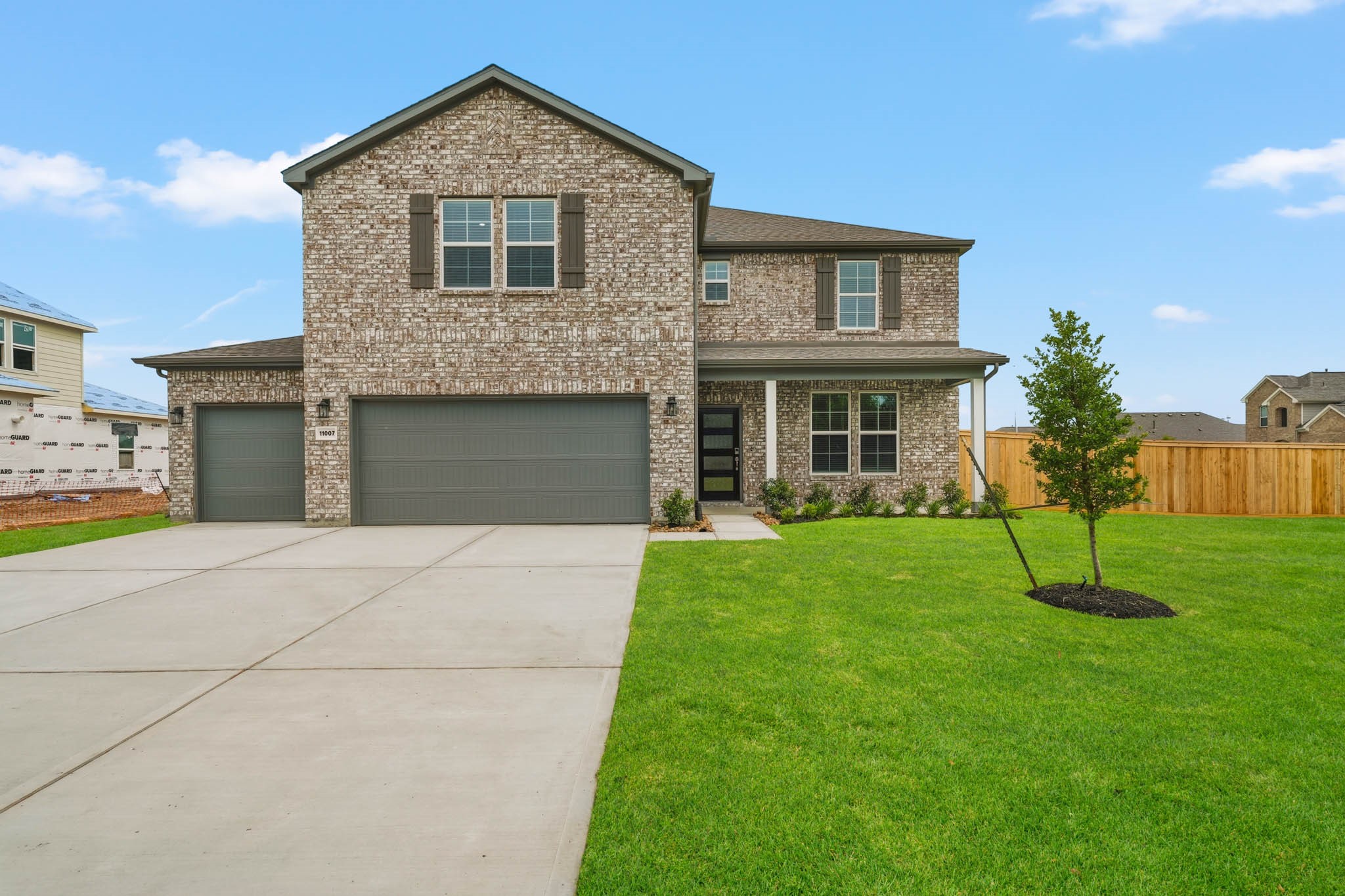 11007 Youngquist Drive Property Photo 1