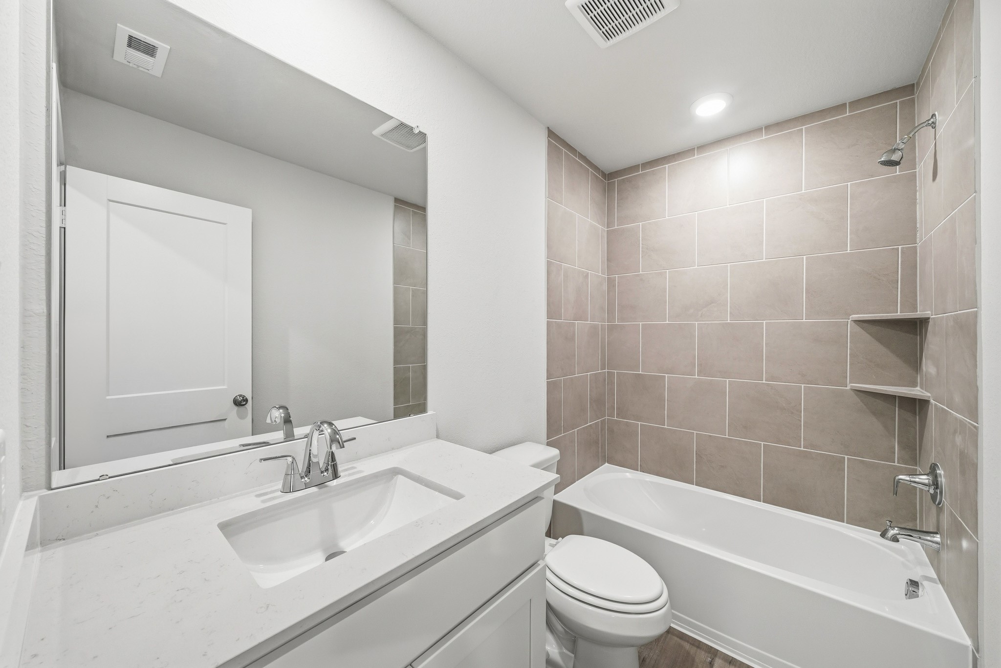 11007 Youngquist Drive Property Photo 16