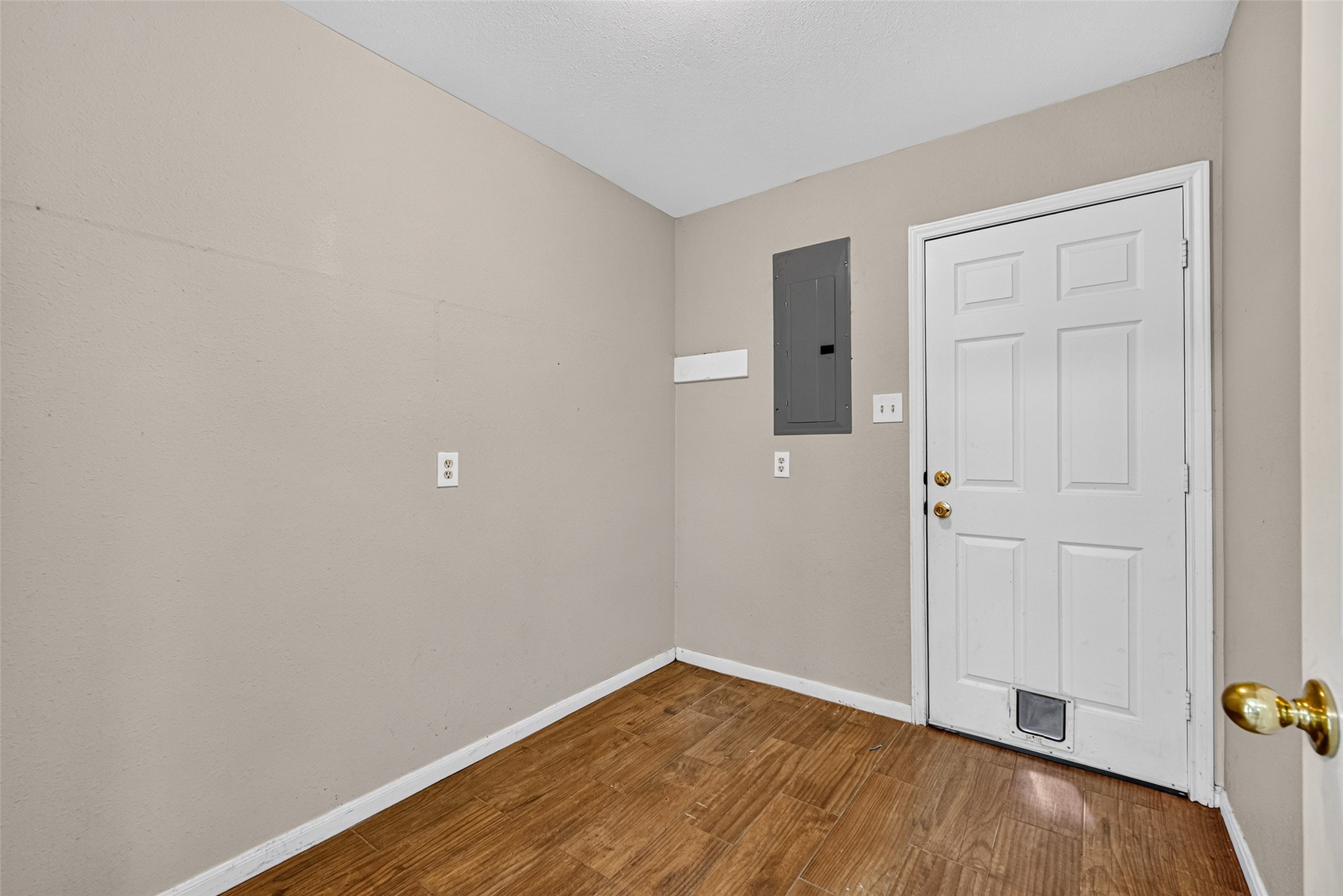12915 33rd 1/2 Street Property Photo 21