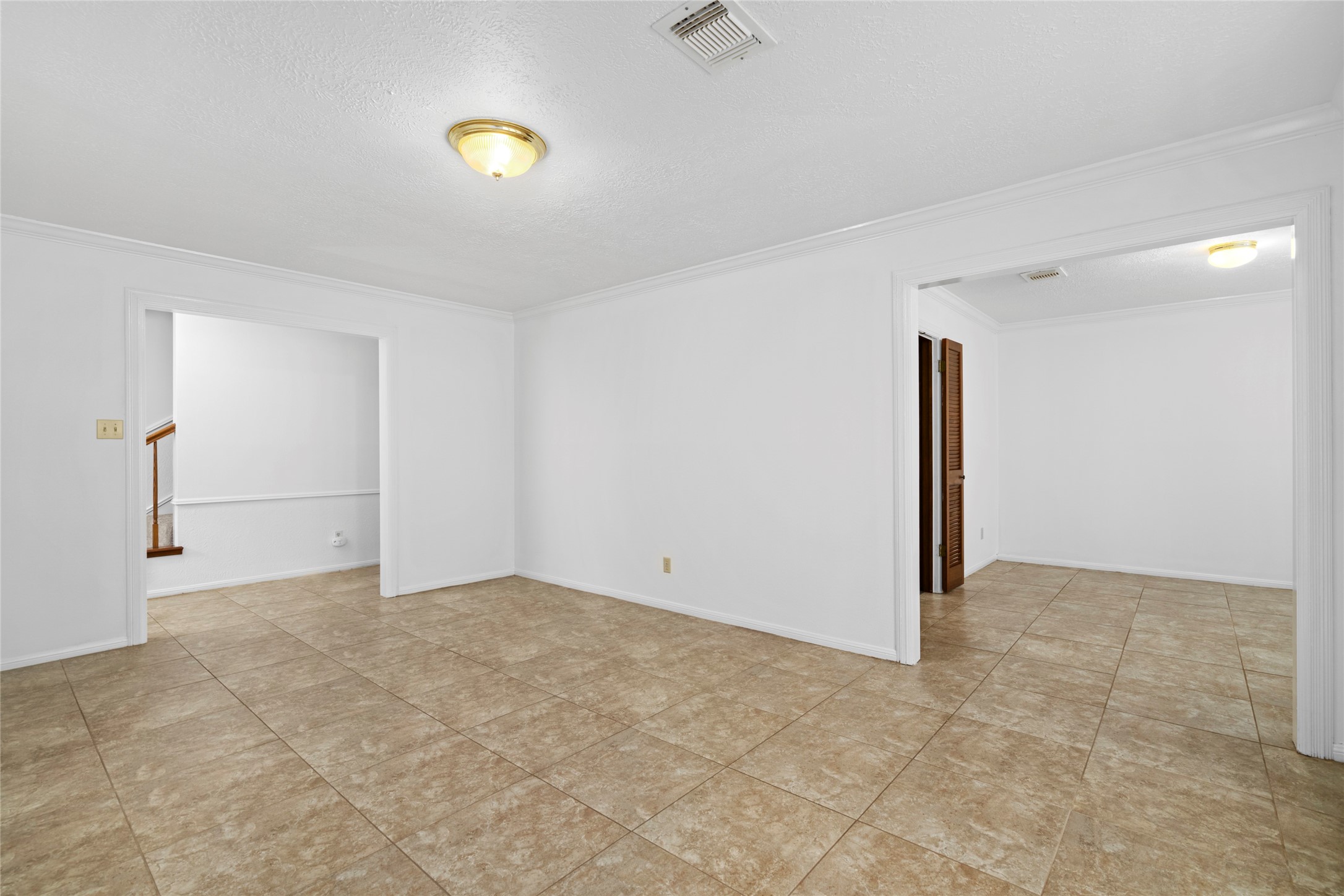 12911 Cloverwood Drive Property Photo 18