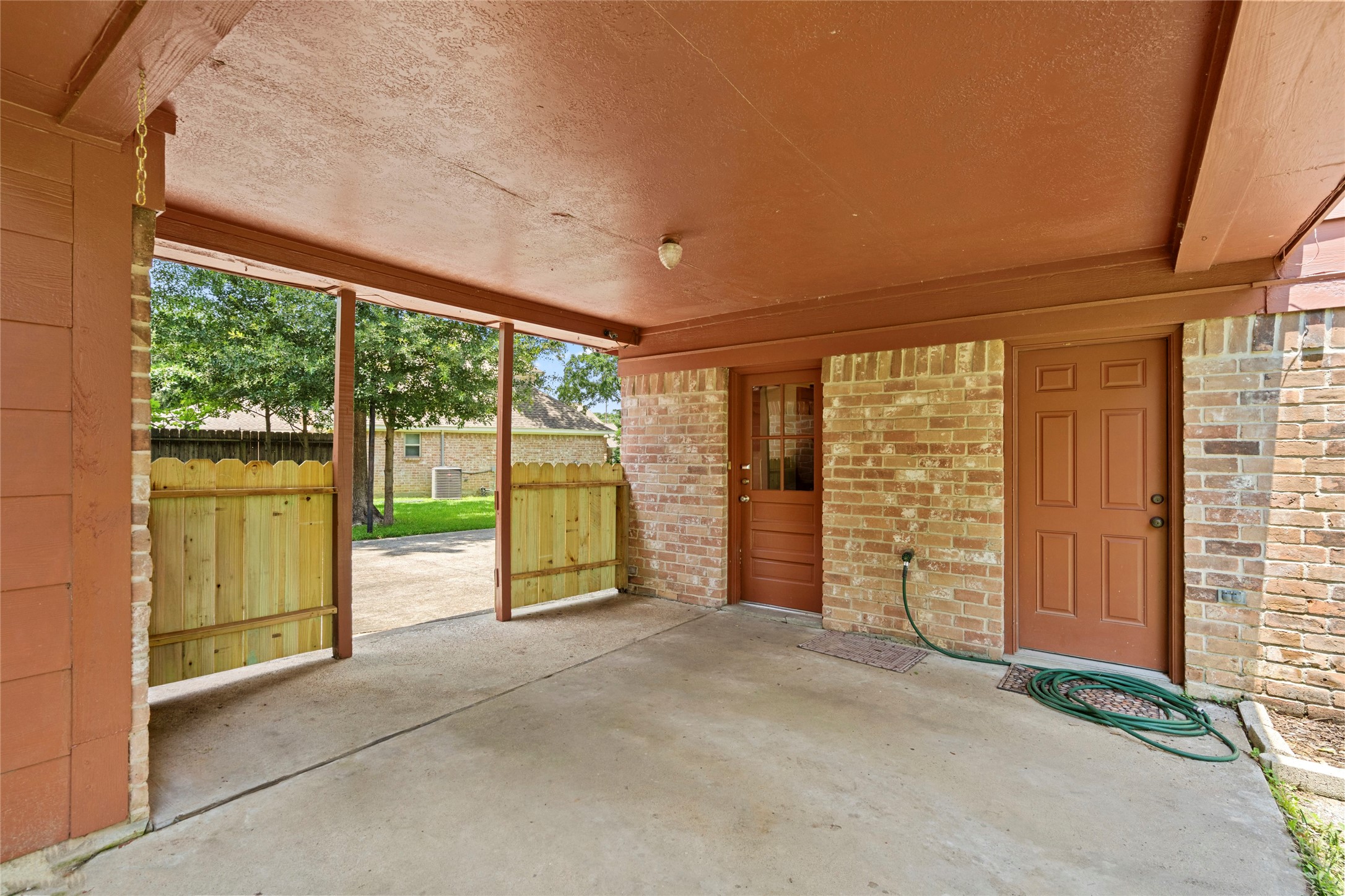 12911 Cloverwood Drive Property Photo 34