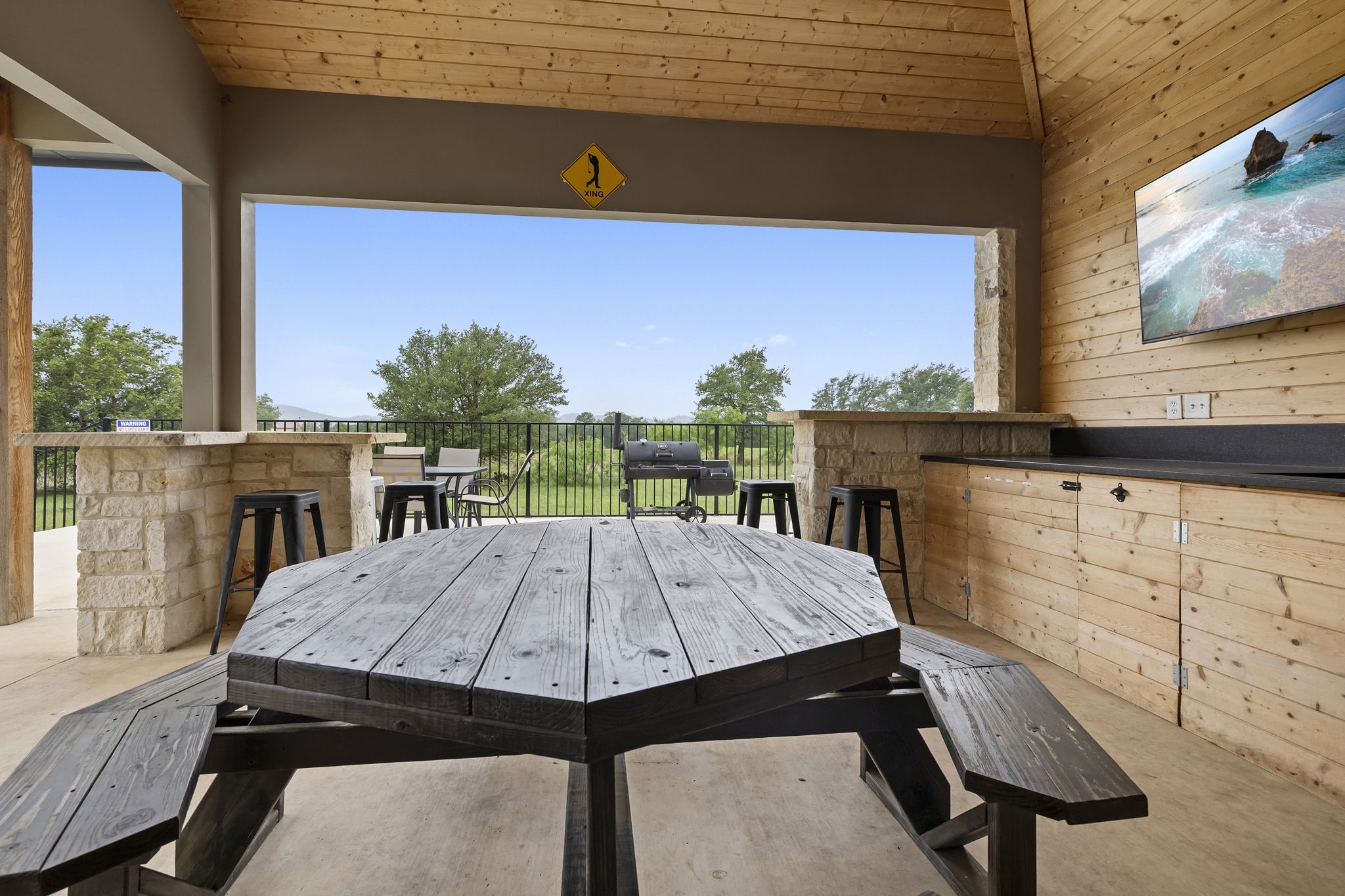 1463 Mountain Valley Drive Property Photo 30