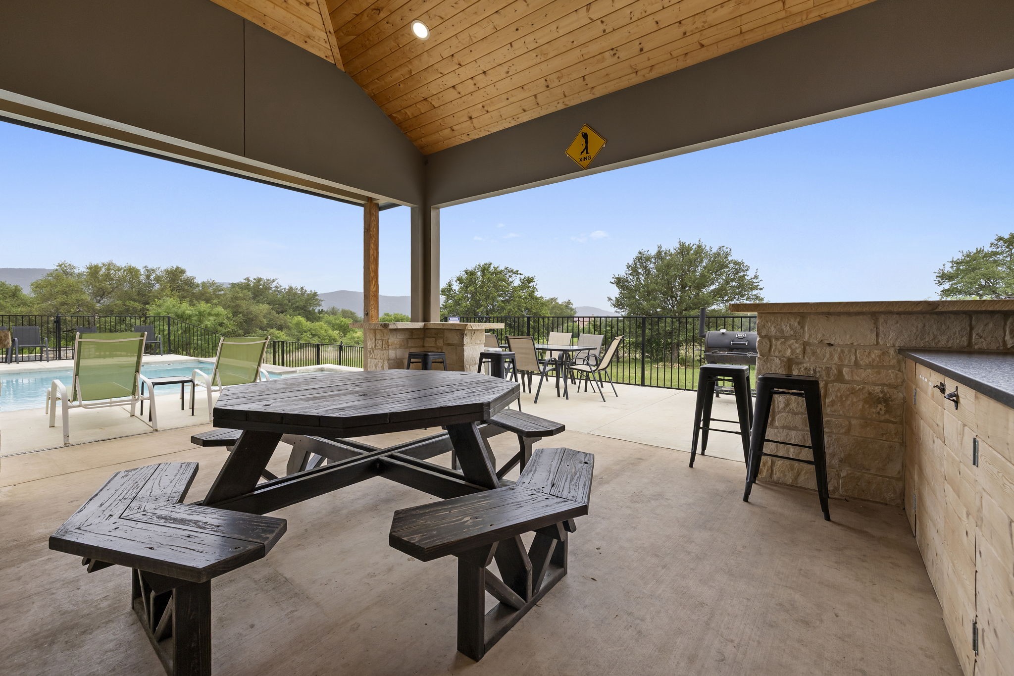 1463 Mountain Valley Drive Property Photo 31