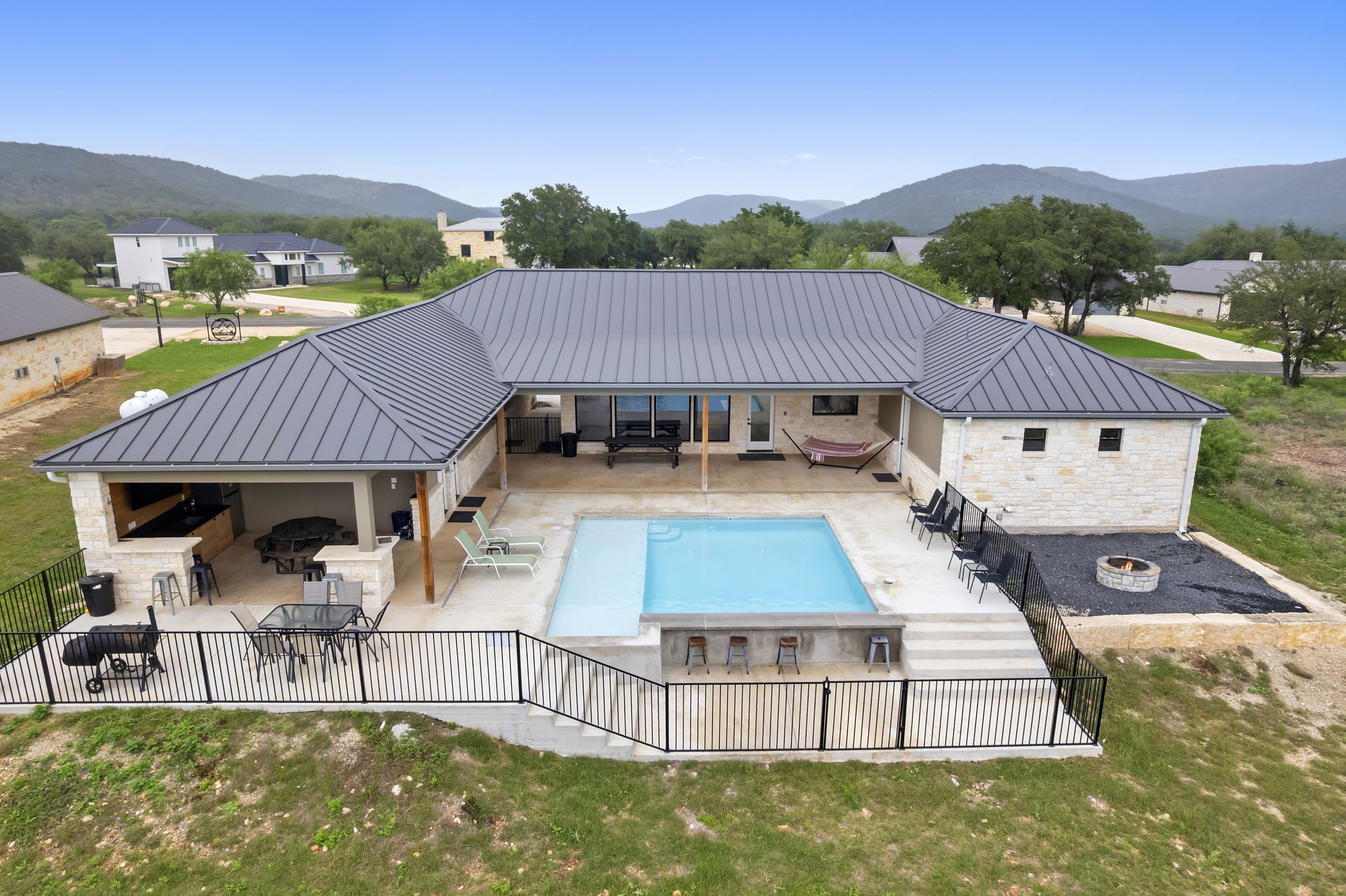 1463 Mountain Valley Drive Property Photo 40