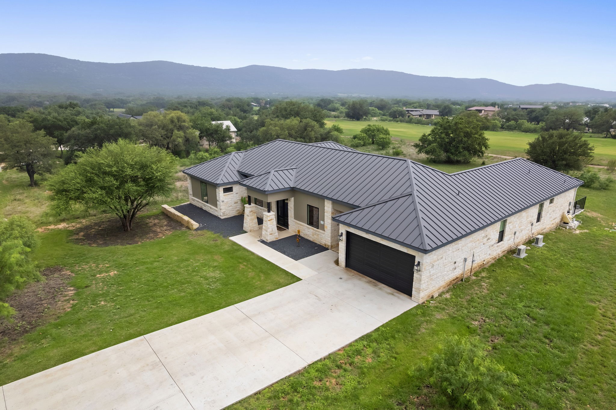 1463 Mountain Valley Drive Property Photo 42