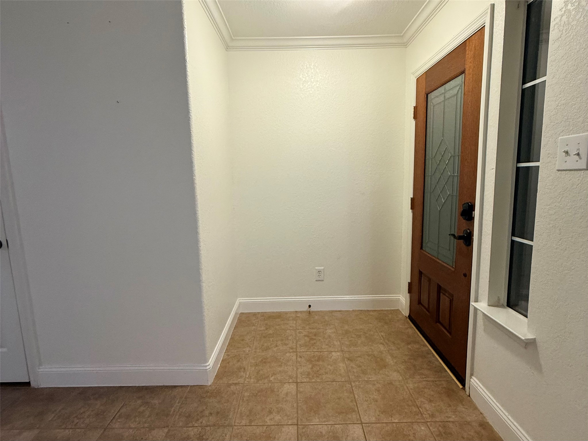 19715 Ringwald Court Property Photo 4