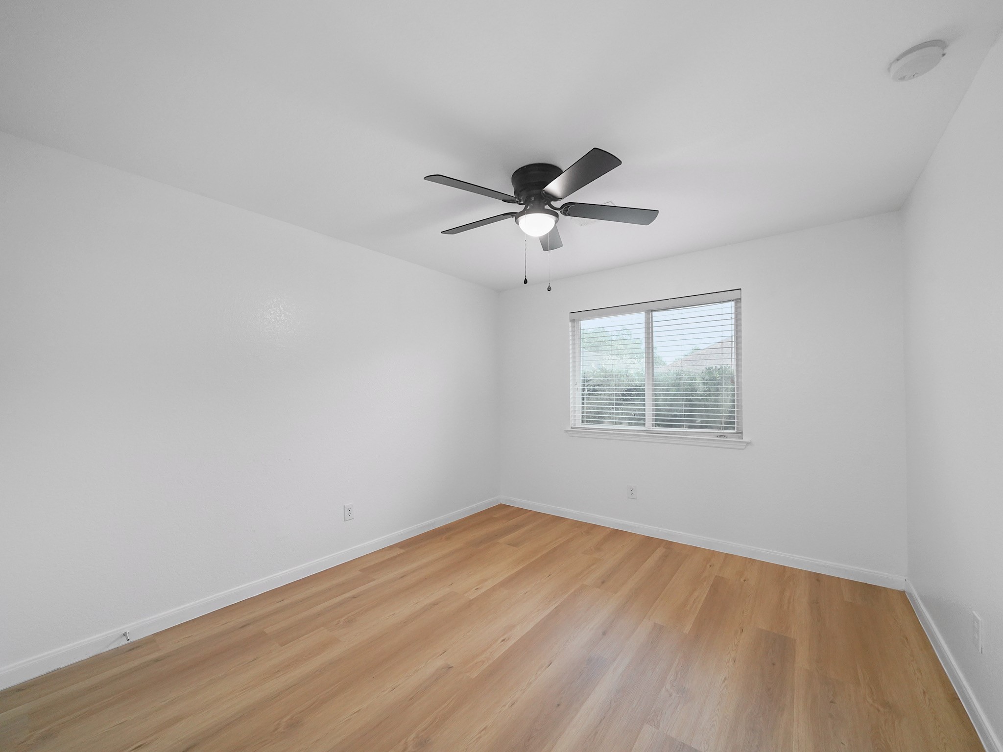 5614 Valley Scene Way Property Photo 17