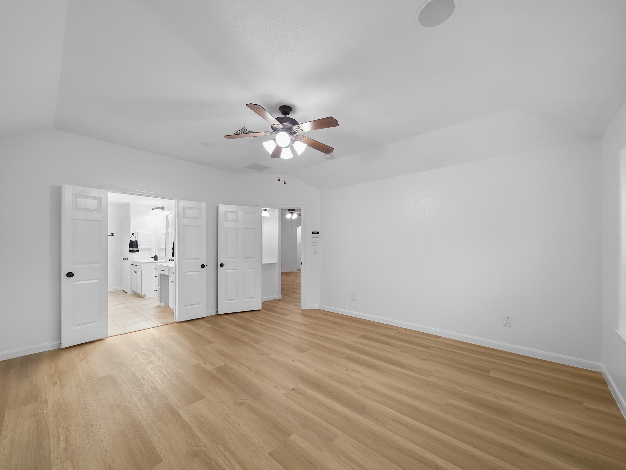 5614 Valley Scene Way Property Photo 20