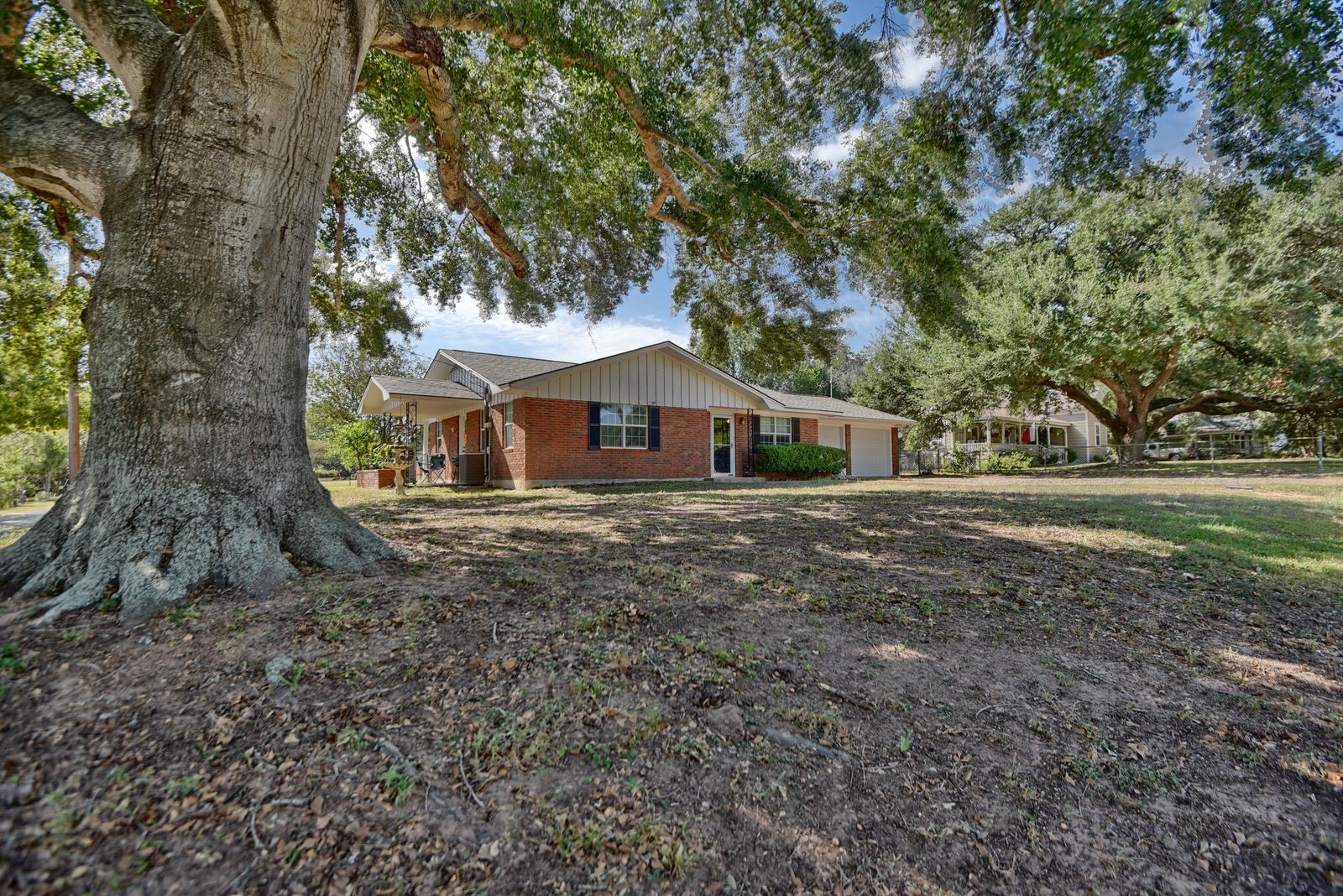 8740 Fm-2447 Property Photo 1