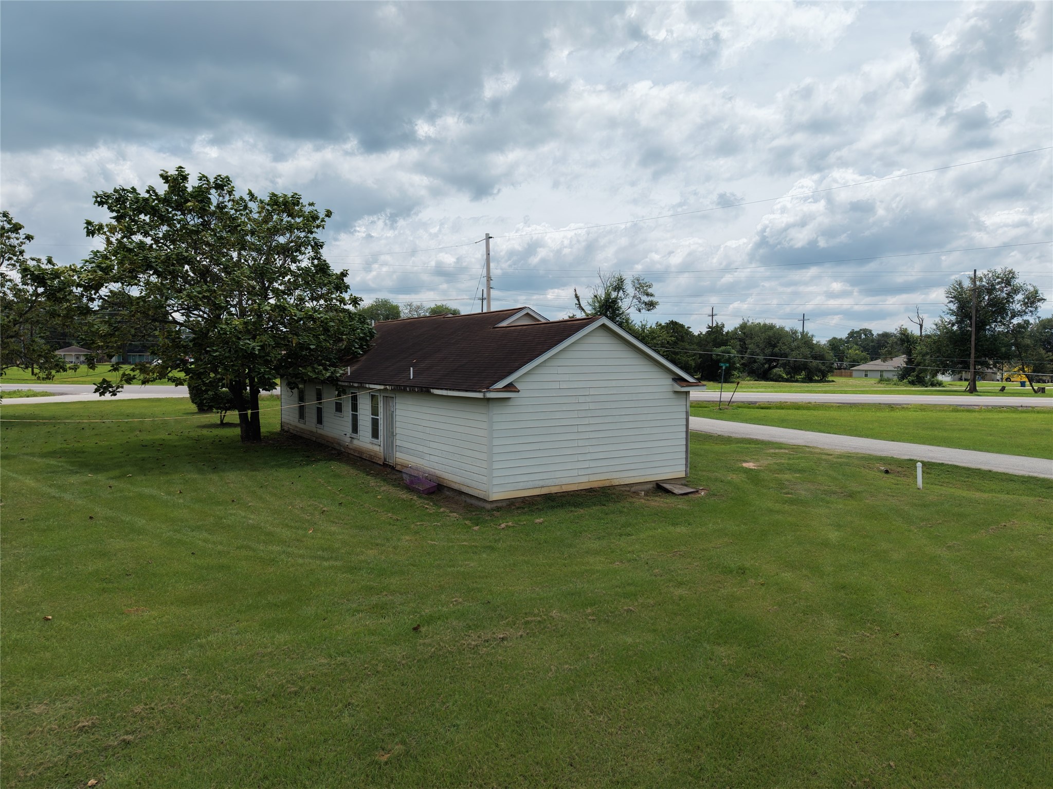 1420 Colorado St Property Photo 7