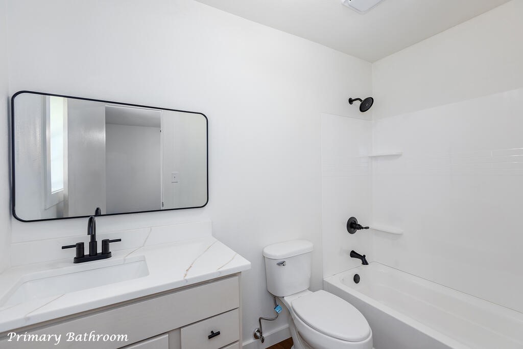 706 Ave A Property Photo 11