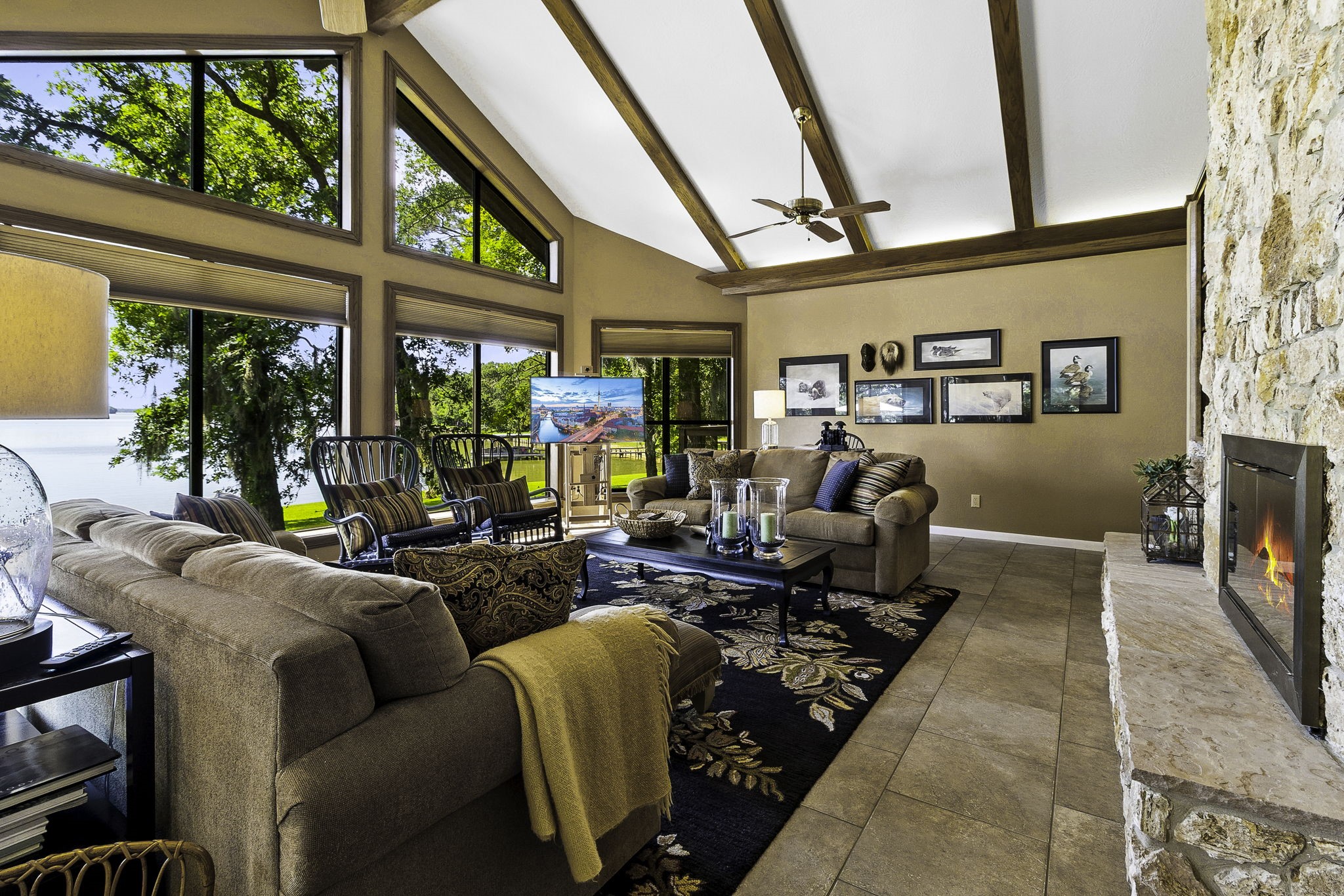 20312 St Andrews Circle Property Photo 4