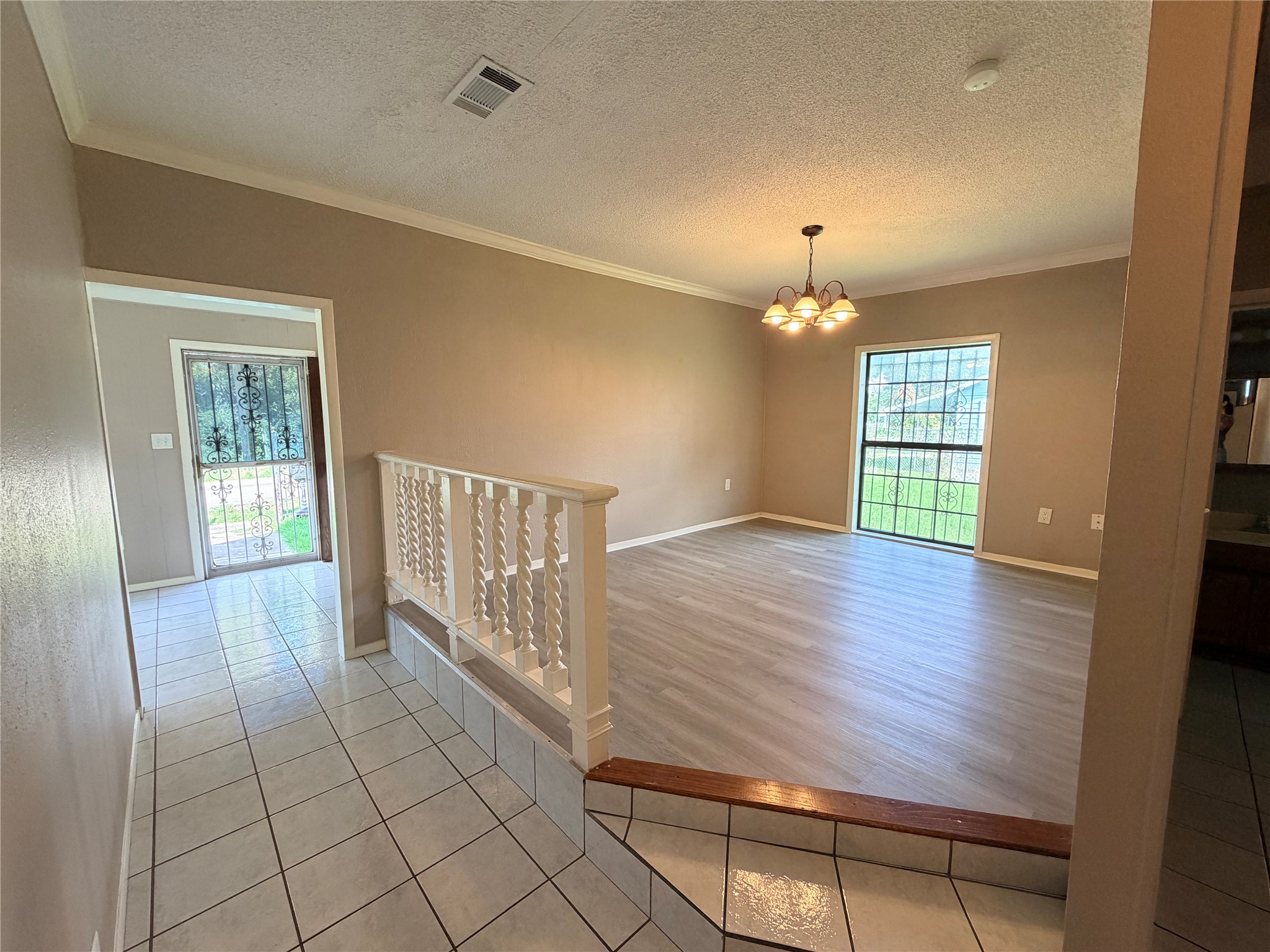 3402 Cochran Street Property Photo 6