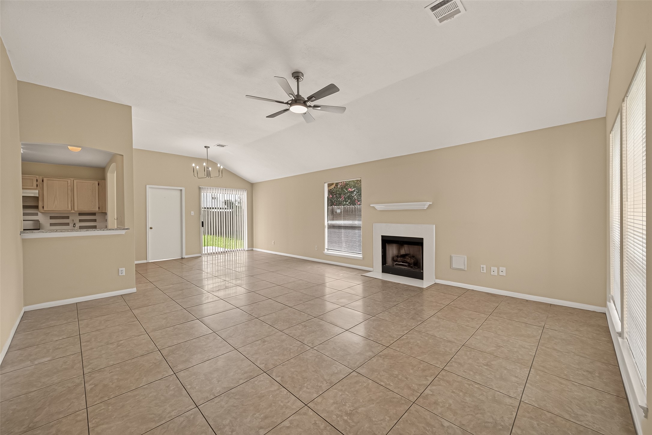 15518 Town Green Drive Property Photo 8