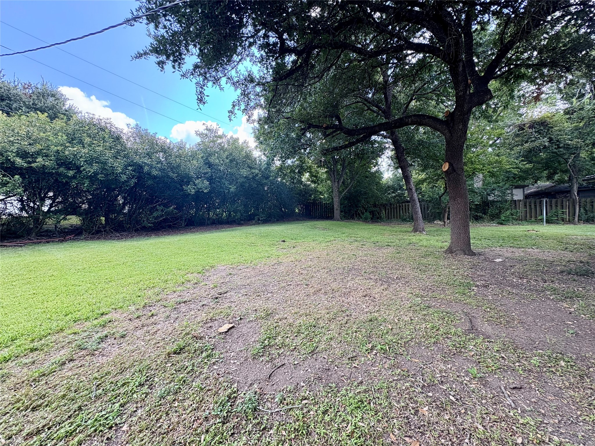 1801 Beazley Street Property Photo 20