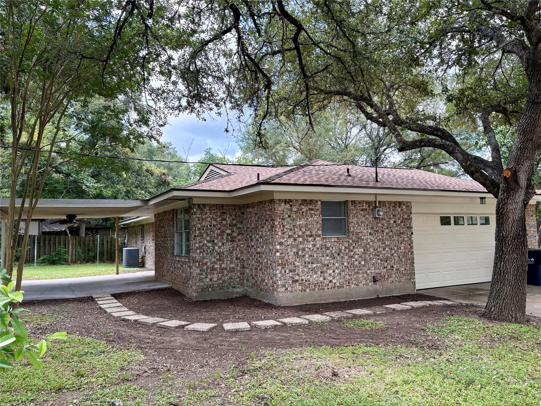 1801 Beazley Street Property Photo 21