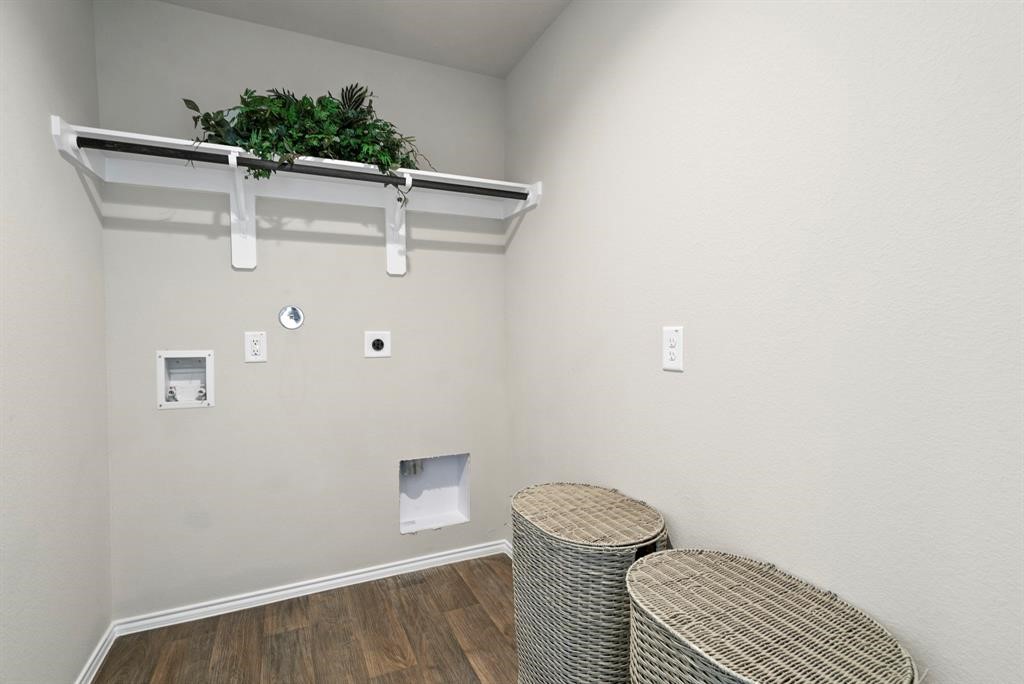 11202 34th Avenue N Property Photo 14