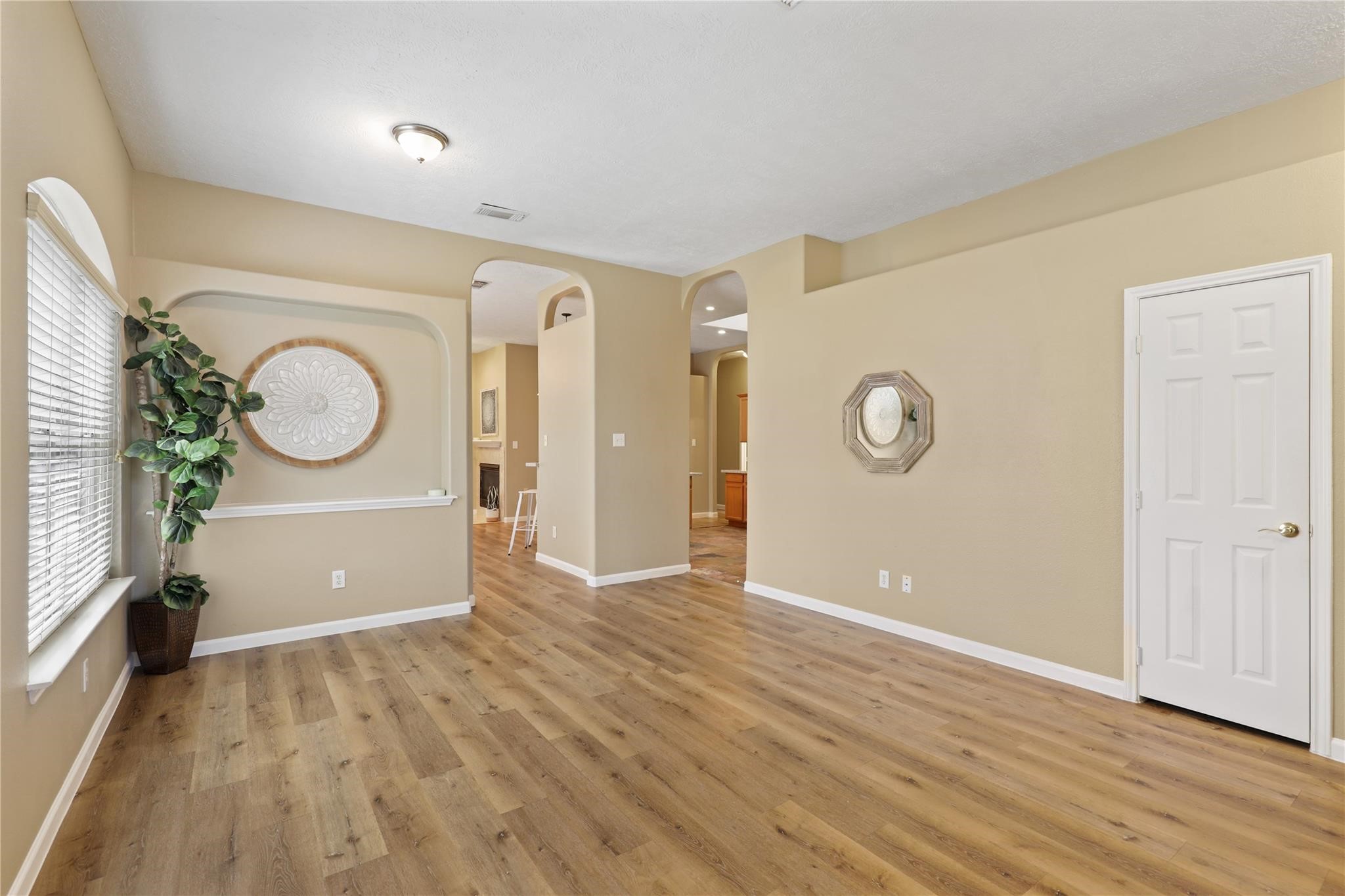21118 Terrace View Drive Property Photo 3