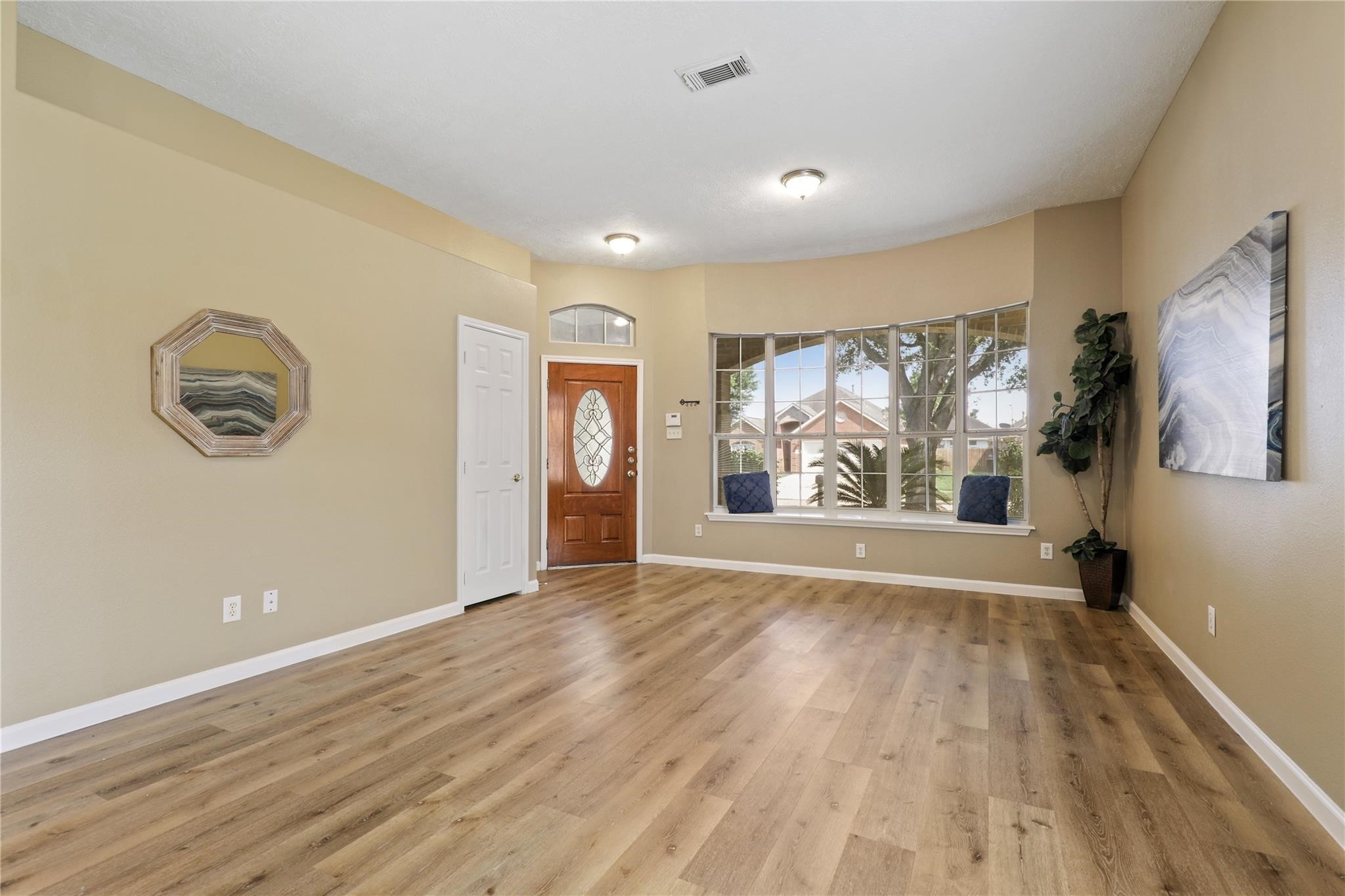 21118 Terrace View Drive Property Photo 5