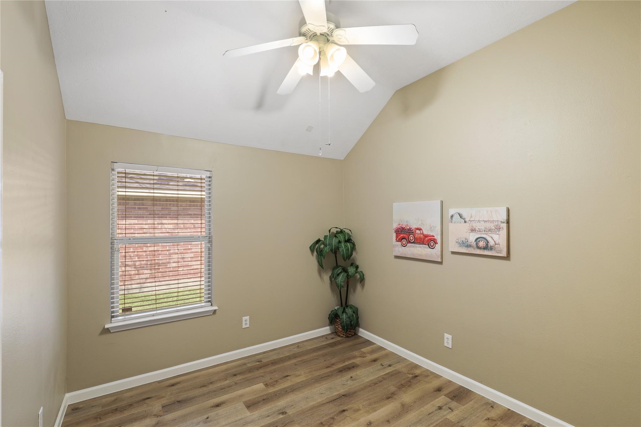 21118 Terrace View Drive Property Photo 17