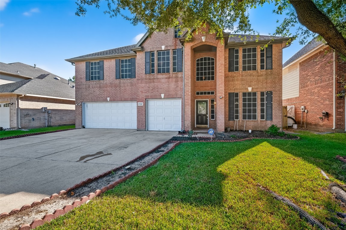 15527 Seminole Canyon Drive Property Photo 1
