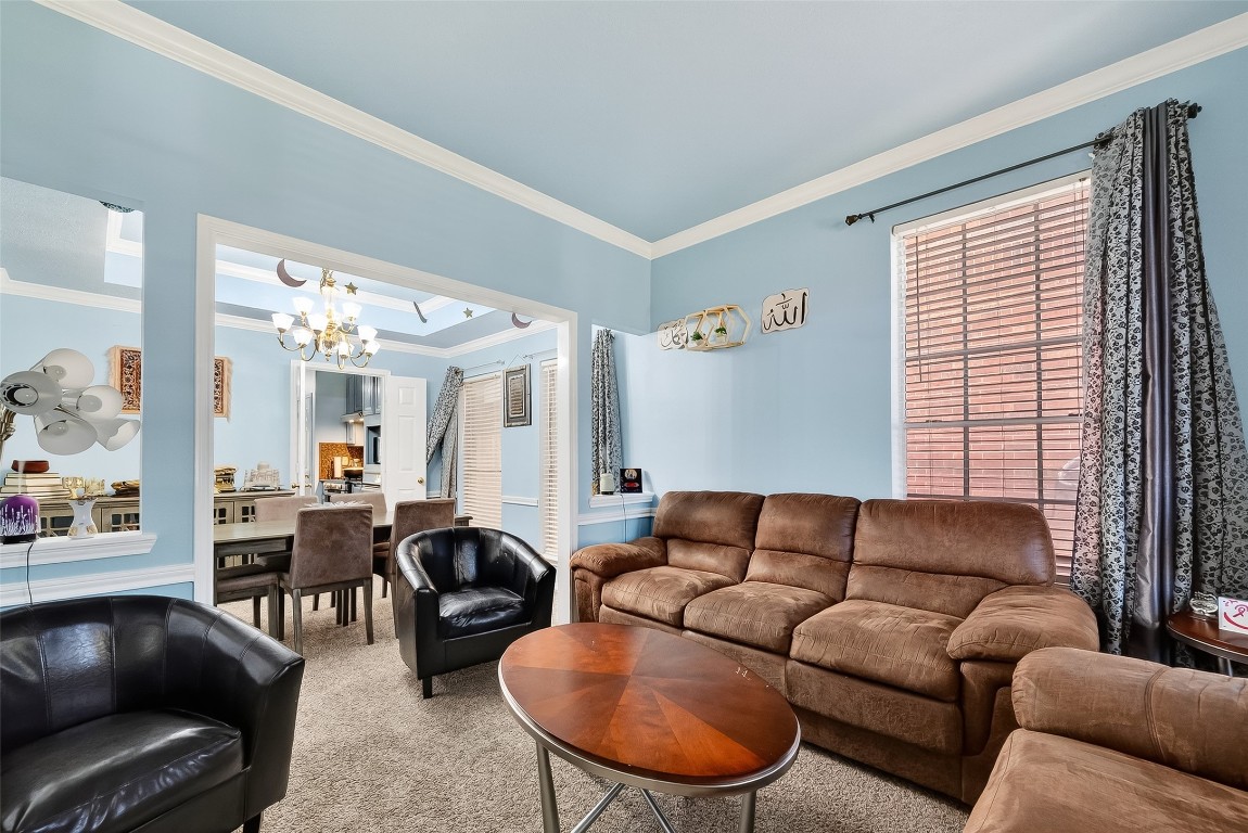 15527 Seminole Canyon Drive Property Photo 38
