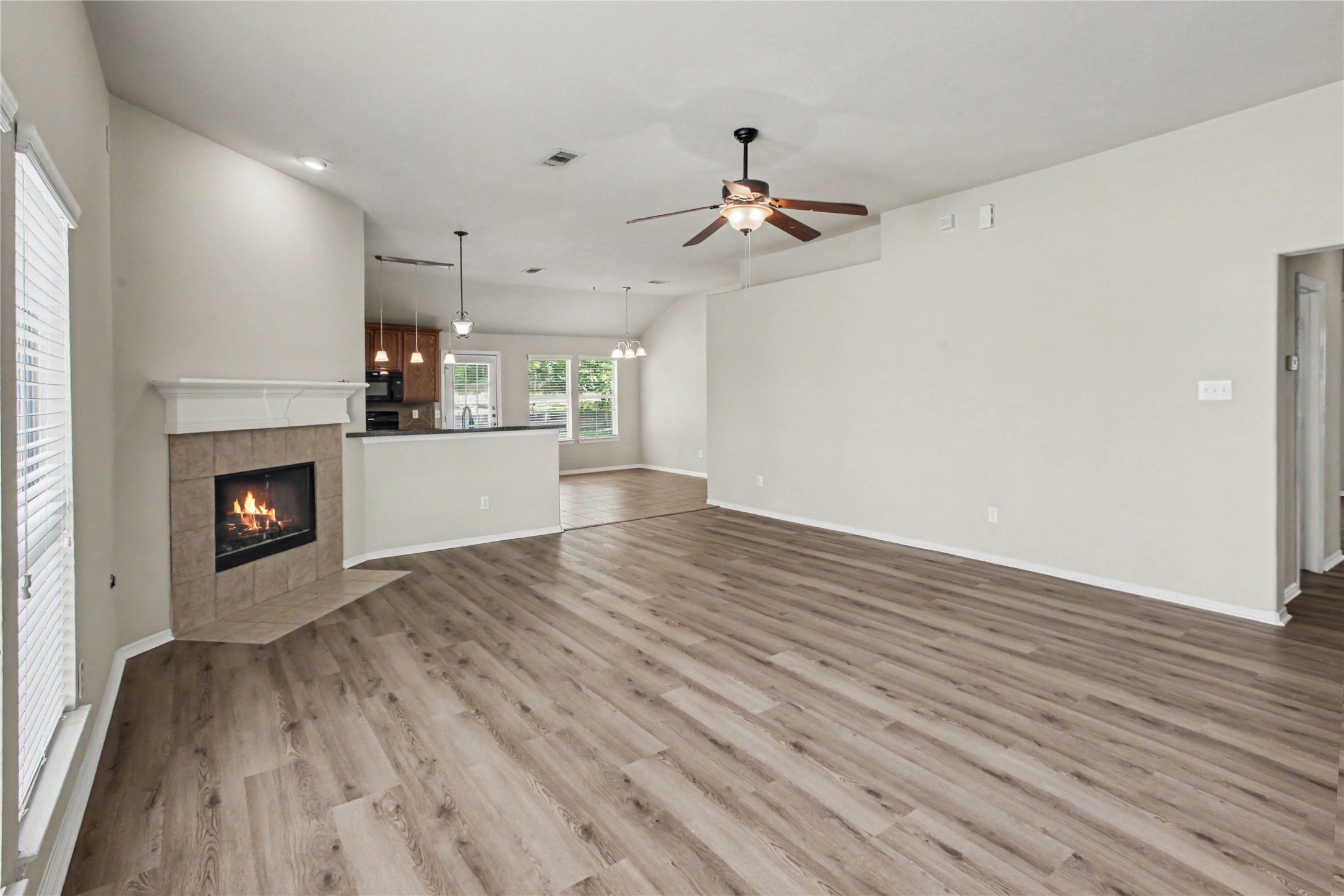 7 Briar Grove Court Property Photo 3