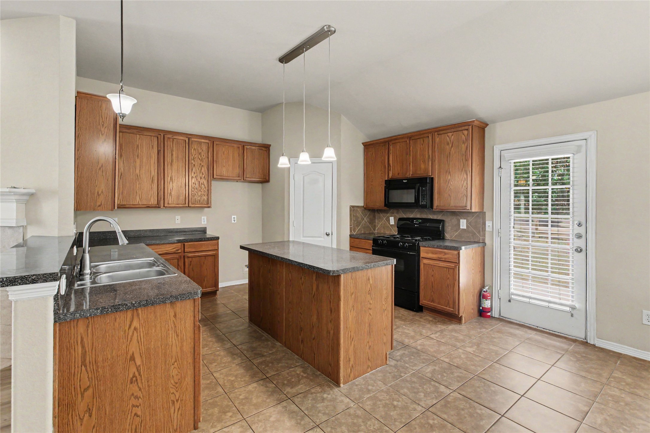 7 Briar Grove Court Property Photo 7