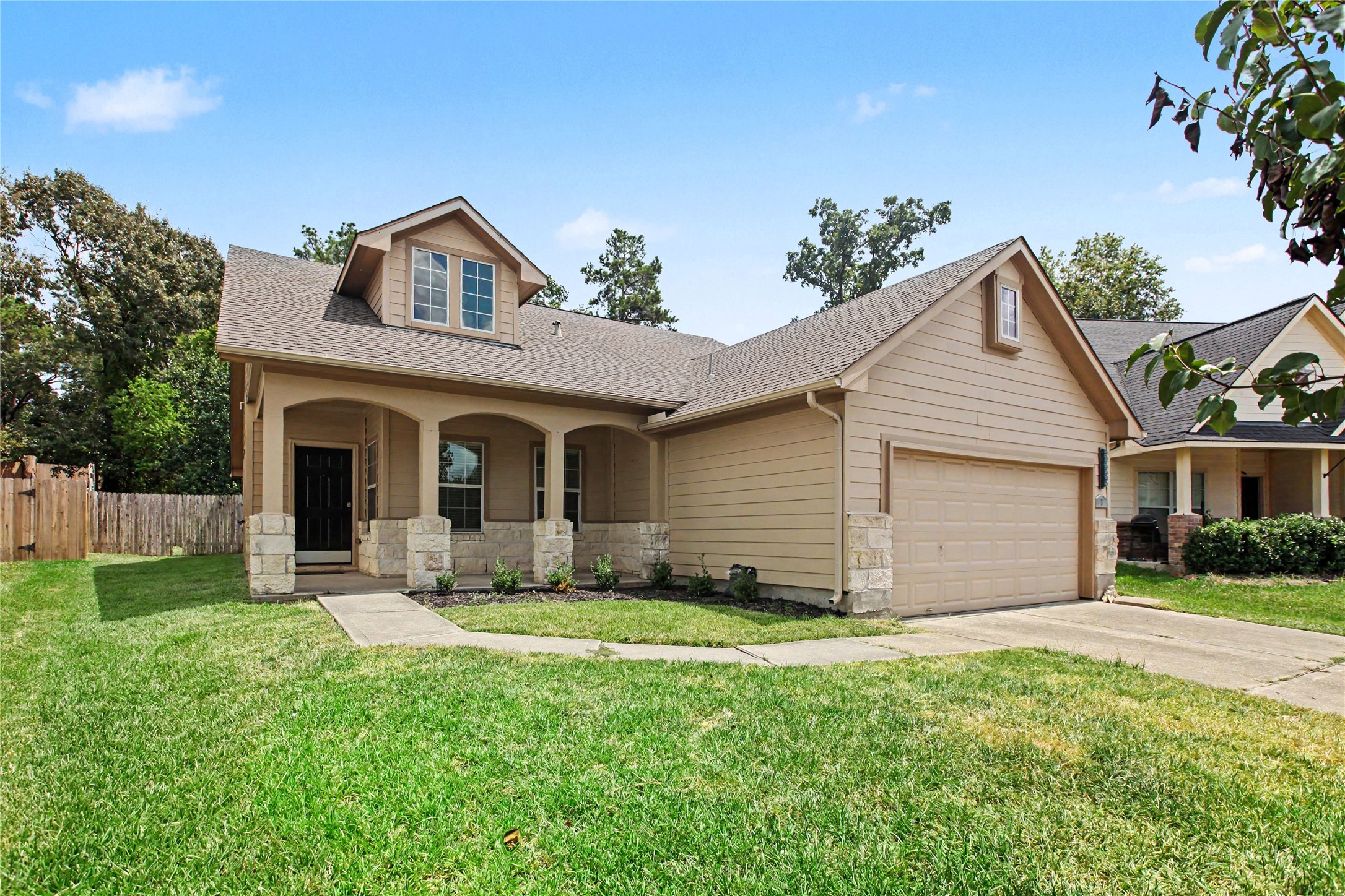 7 Briar Grove Court Property Photo 16