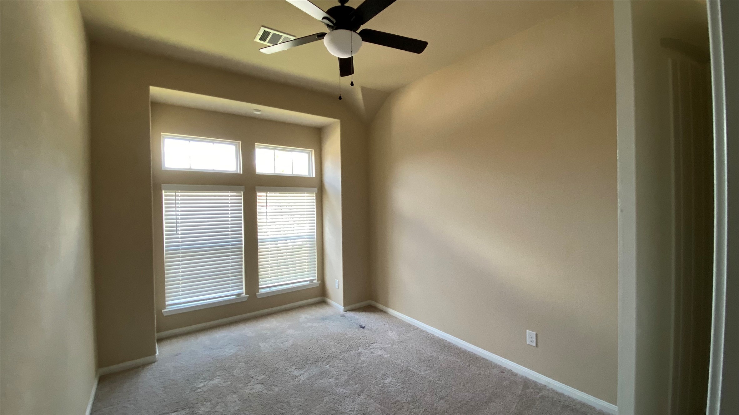 2803 August Mist Lane Property Photo 14