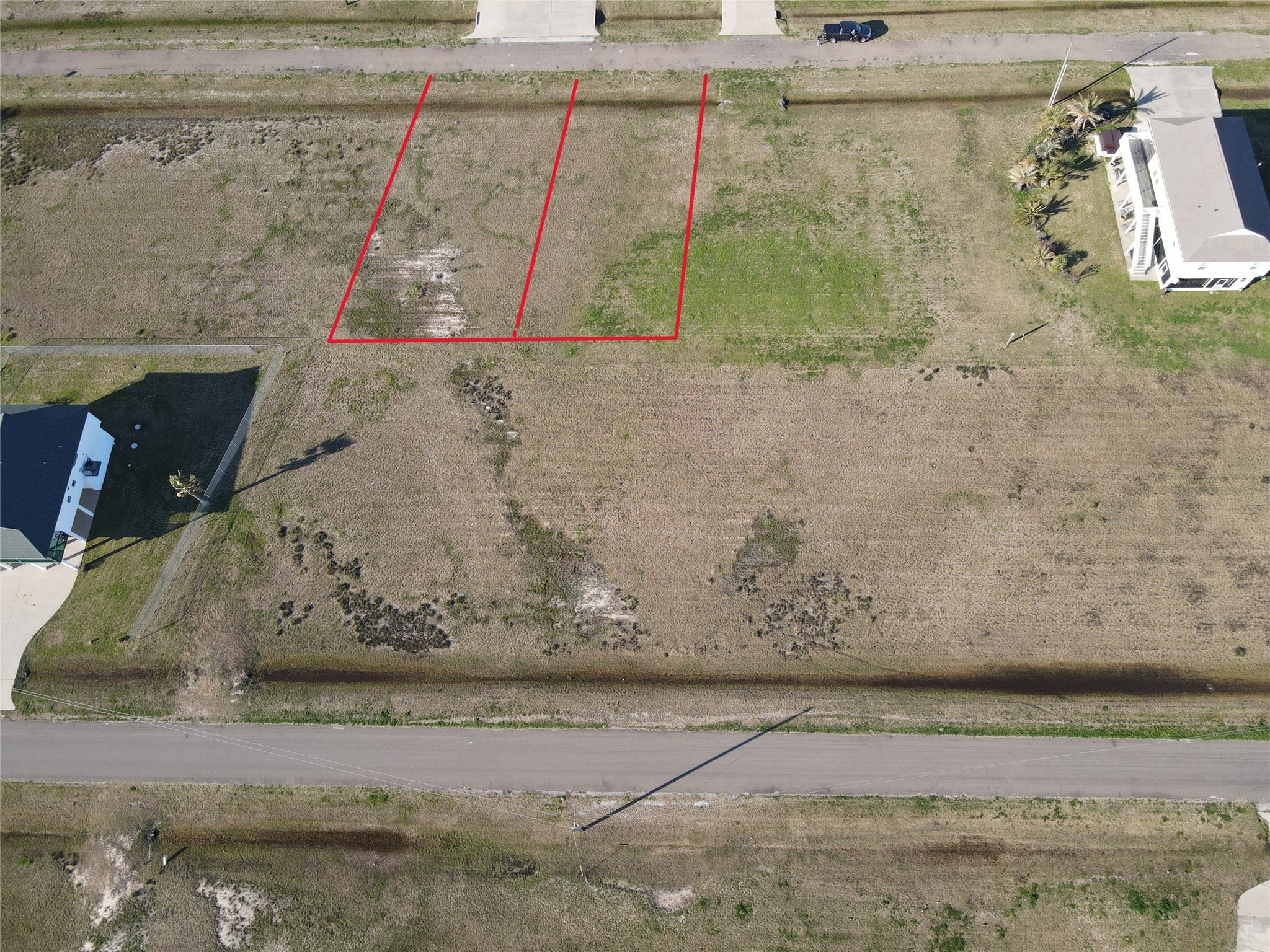 7-8 Cardinal Lane Property Photo 2