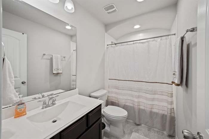 3710 Brampton Island Drive Property Photo 10