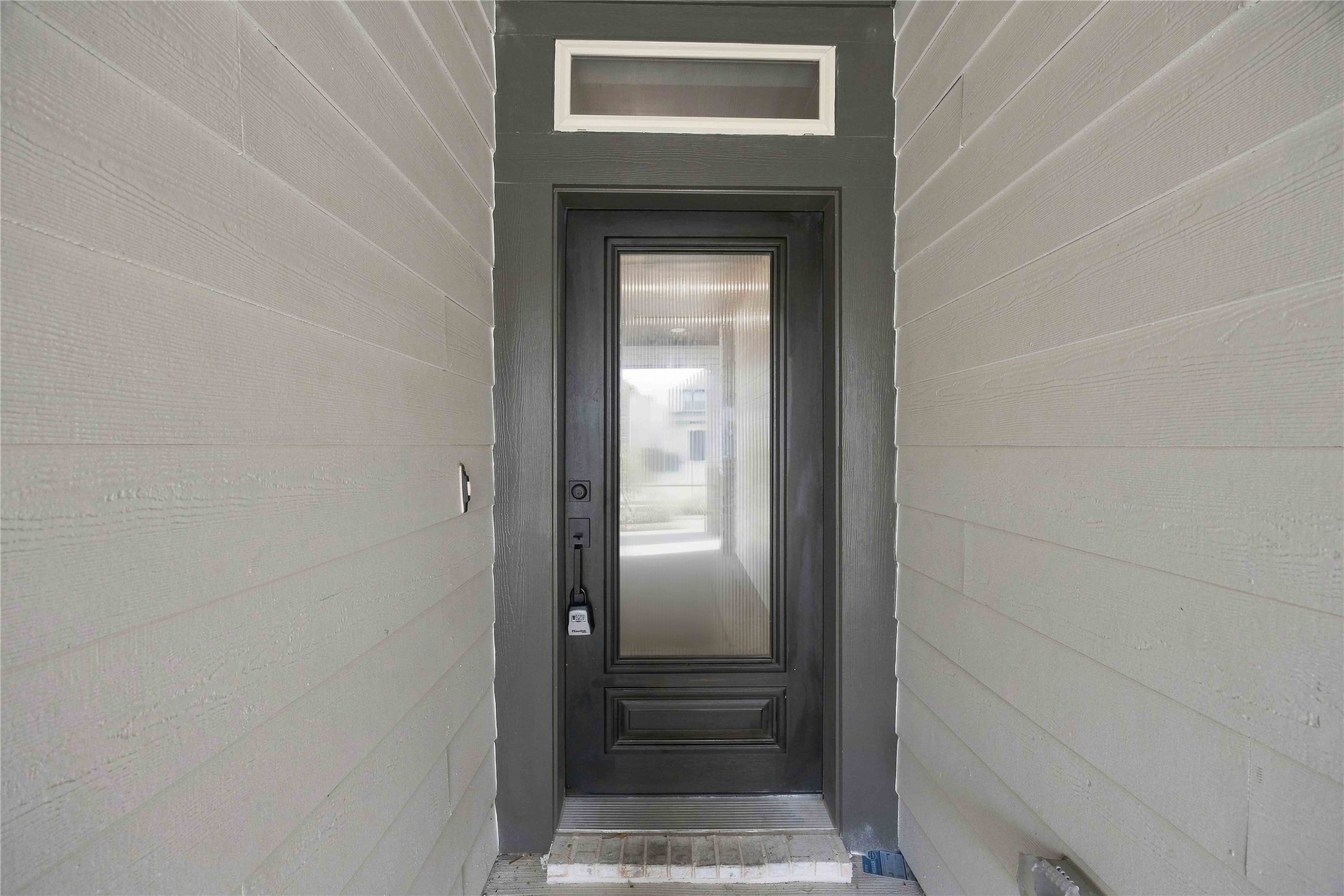 18334 Midnight Stone Lane Property Photo 3