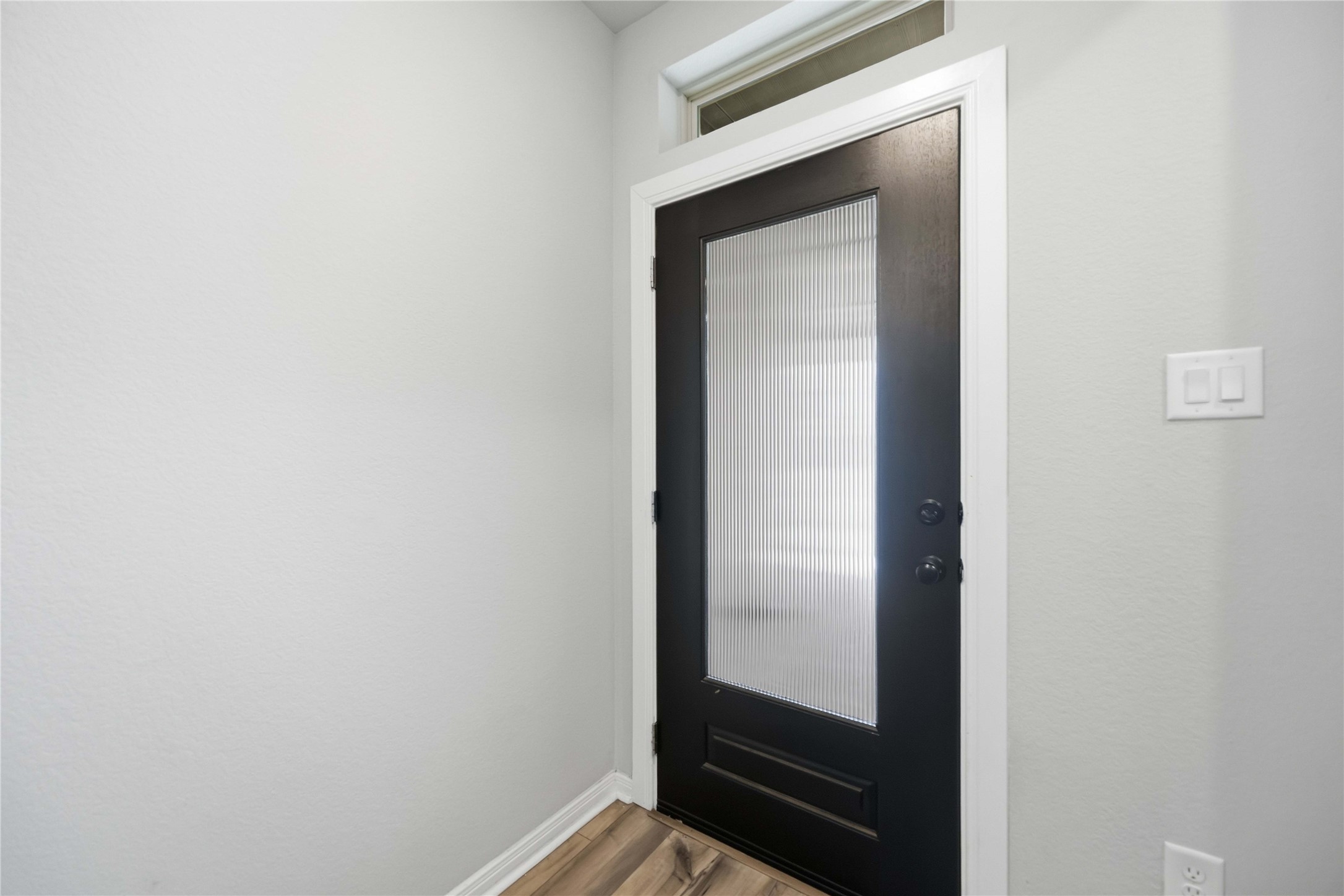 18334 Midnight Stone Lane Property Photo 4