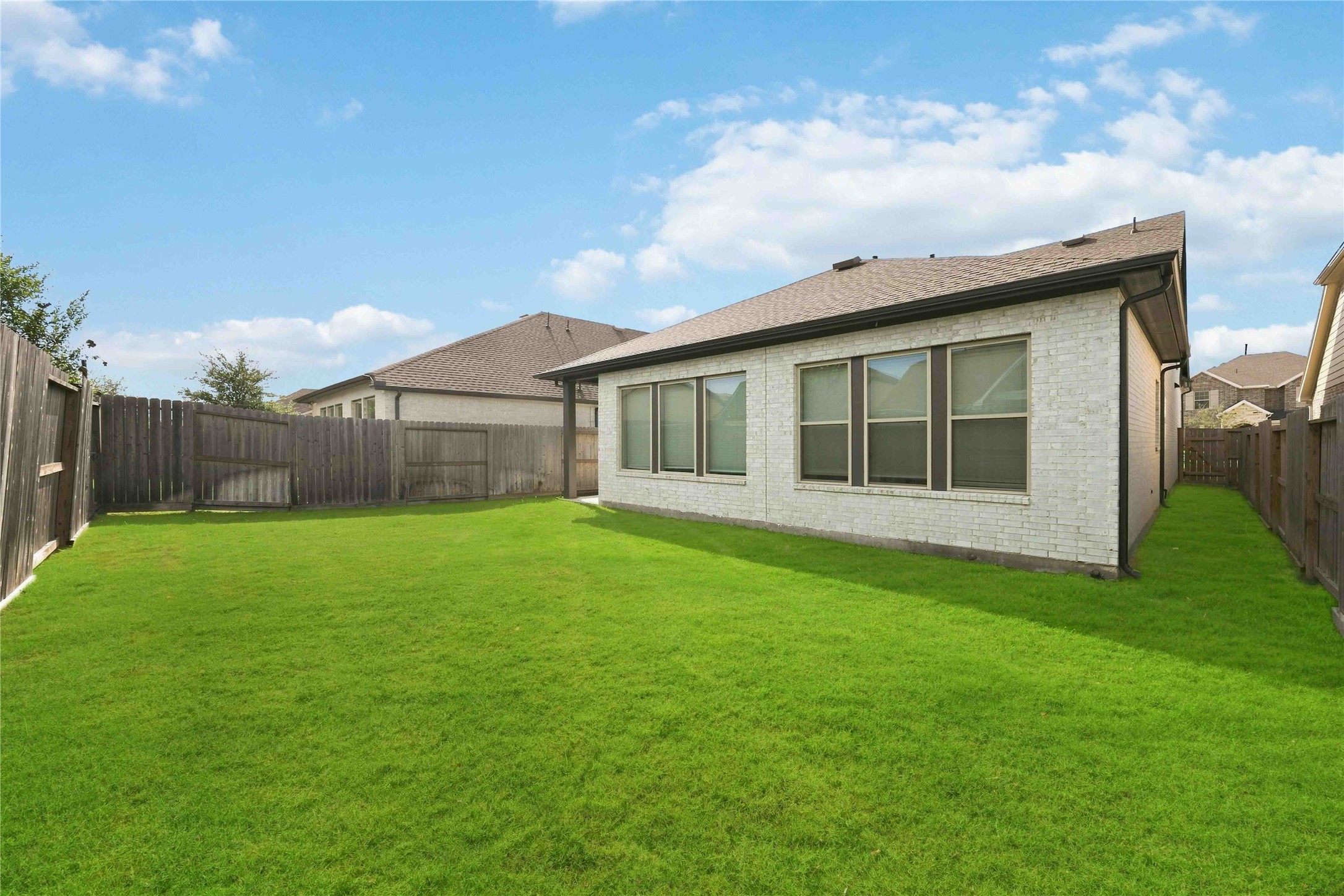 18334 Midnight Stone Lane Property Photo 26
