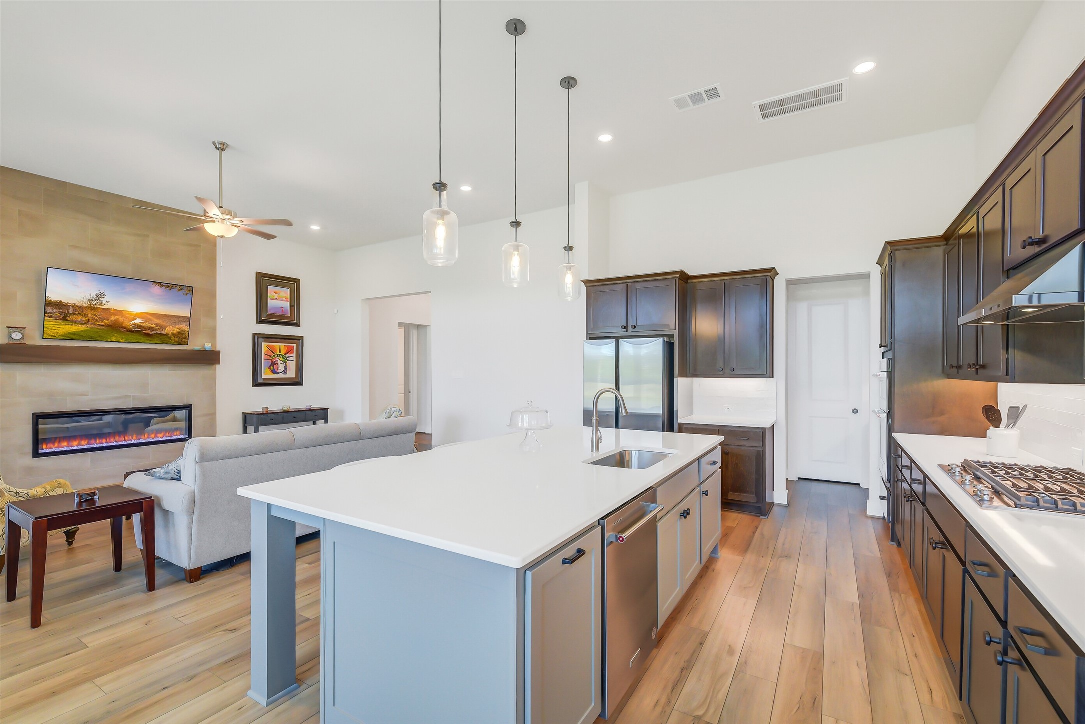 20103 Chula Vista Drive Property Photo 12