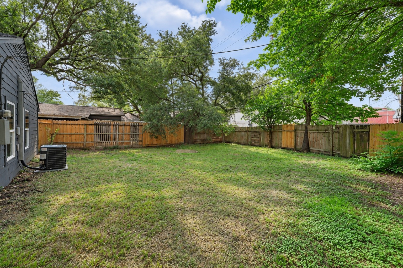 2108 Camille Street Property Photo 2