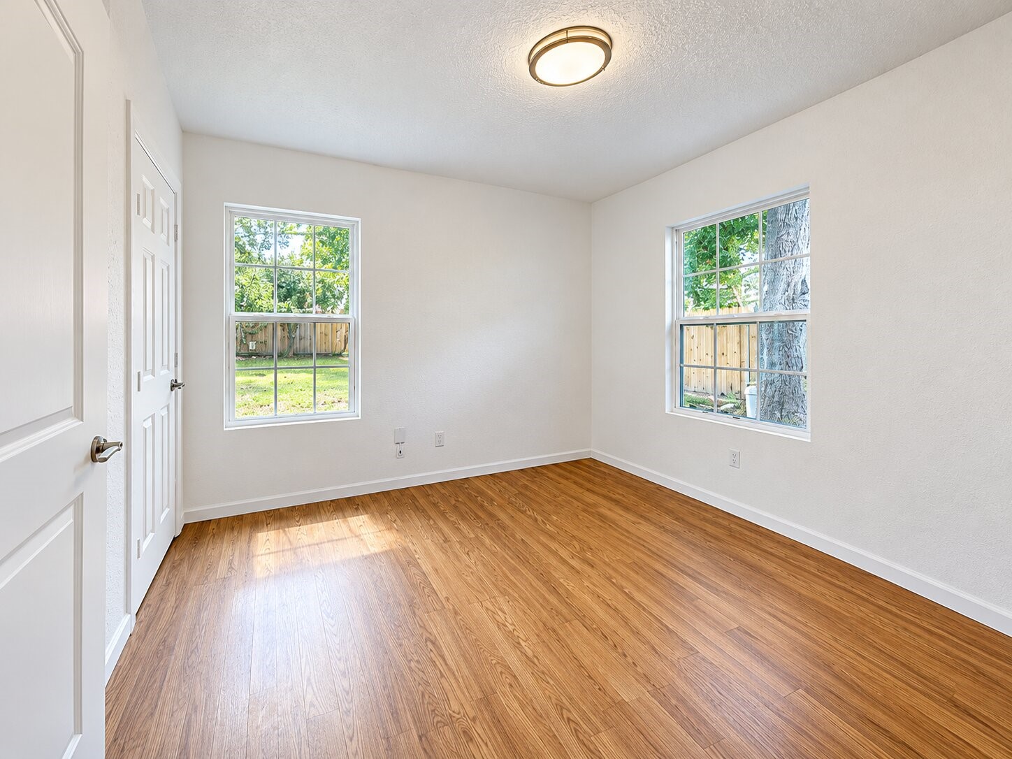2108 Camille Street Property Photo 4